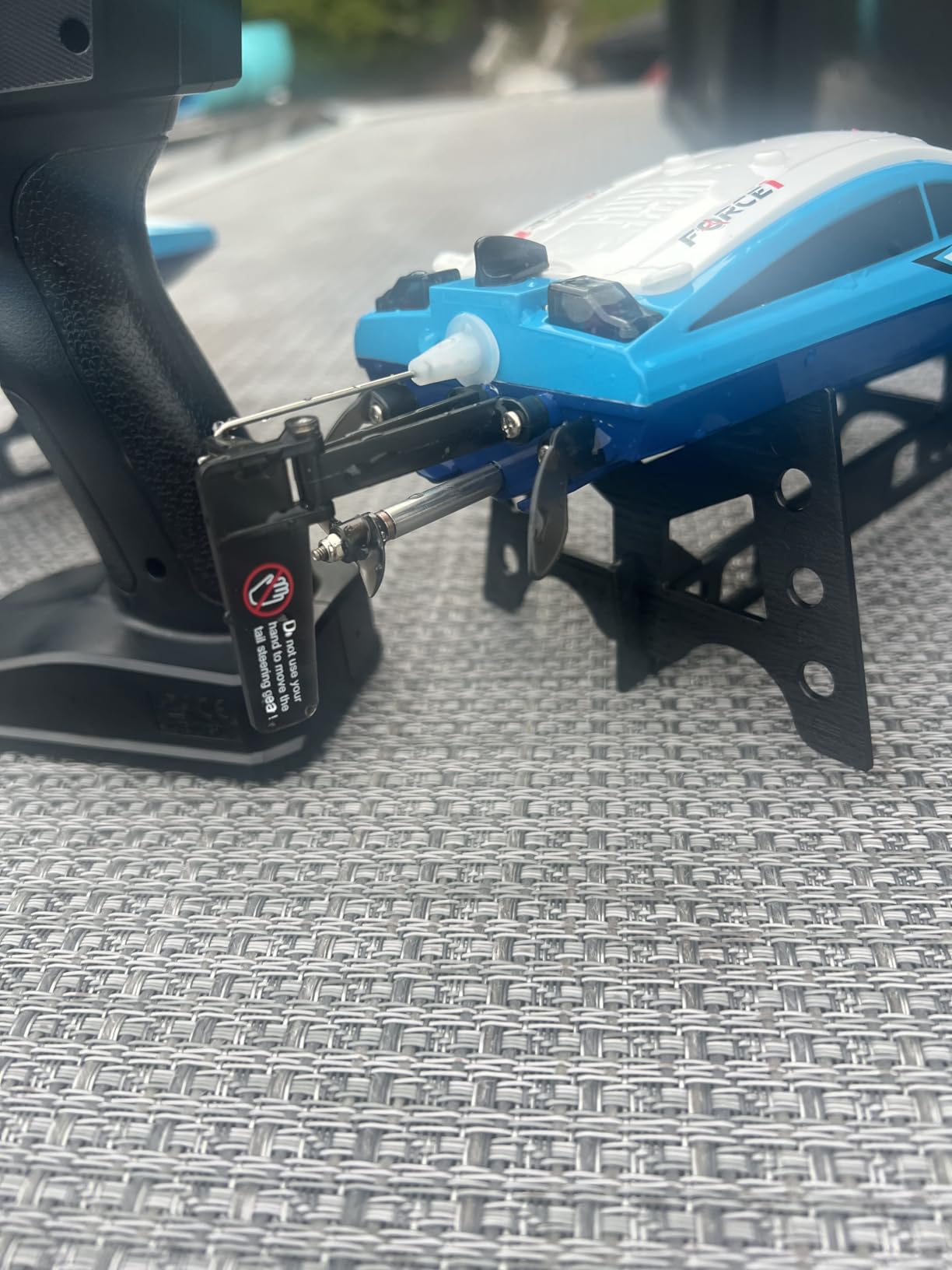 Force1 Velocity Green Fast RC Boat- Remote Control Boats for Adults and Kids, Underwater Speed Racing Mini RC Toy for Pools and Lakes, 2.4GHZ Transmitter, 2 Rechargeable Batteries, Low Battery Alert customer photo 1