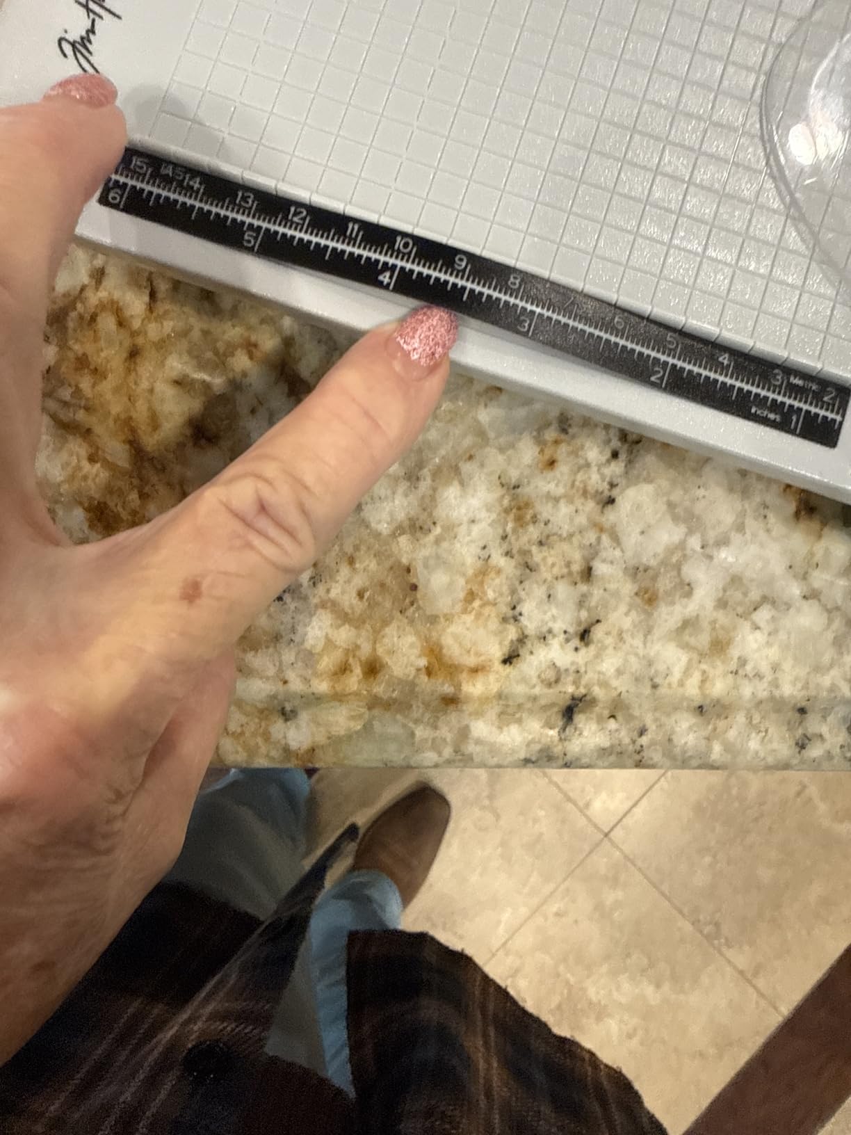 Tim Holtz Paper Cutter Tool - Maxi Guillotine Paper Trimmer for Scrapbooking, Vinyl, and Craft Paper - 12.25 Inch Cutting Length with Extendable Ruler and Grid Lines customer photo 2