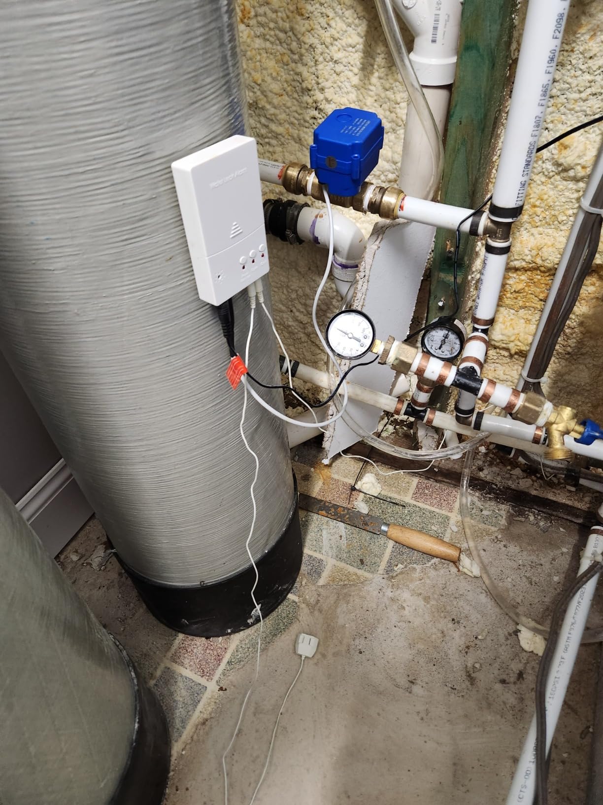 E-SDS Water Leak Detector with Shutoff Valve,Sensors and Sounds Alarm,Automatic Water Leak Shut Off Valve System,for Pipes 3/4 NPT,Flood Prevention for Laundry,Water Heaters and More customer photo 1