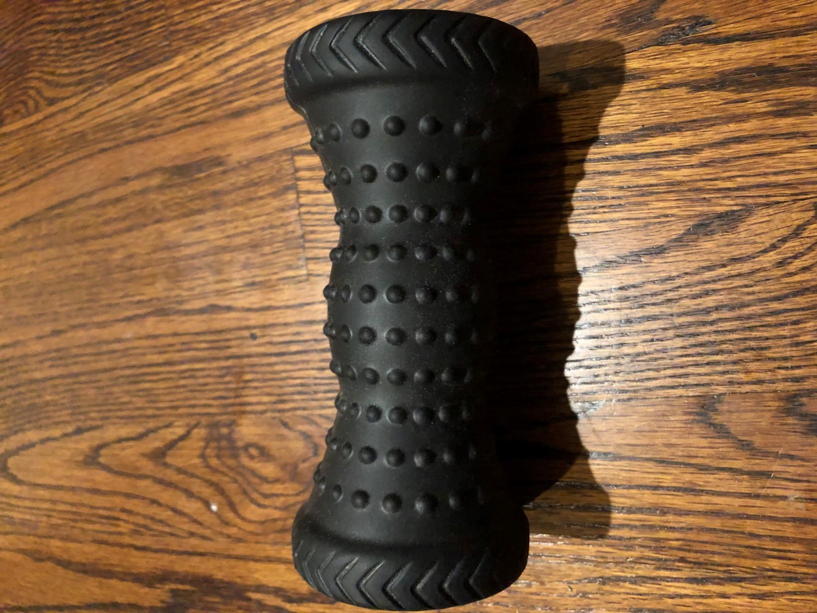 Tumaz Foot Roller for Plantar Fasciitis Relief, Foot Massage Roller for Alleviate Planter Fasciitis Pain,Arch Pain,Trigger Points & Deep Tissue, Portable - Reflexology Tool,Black customer photo 2