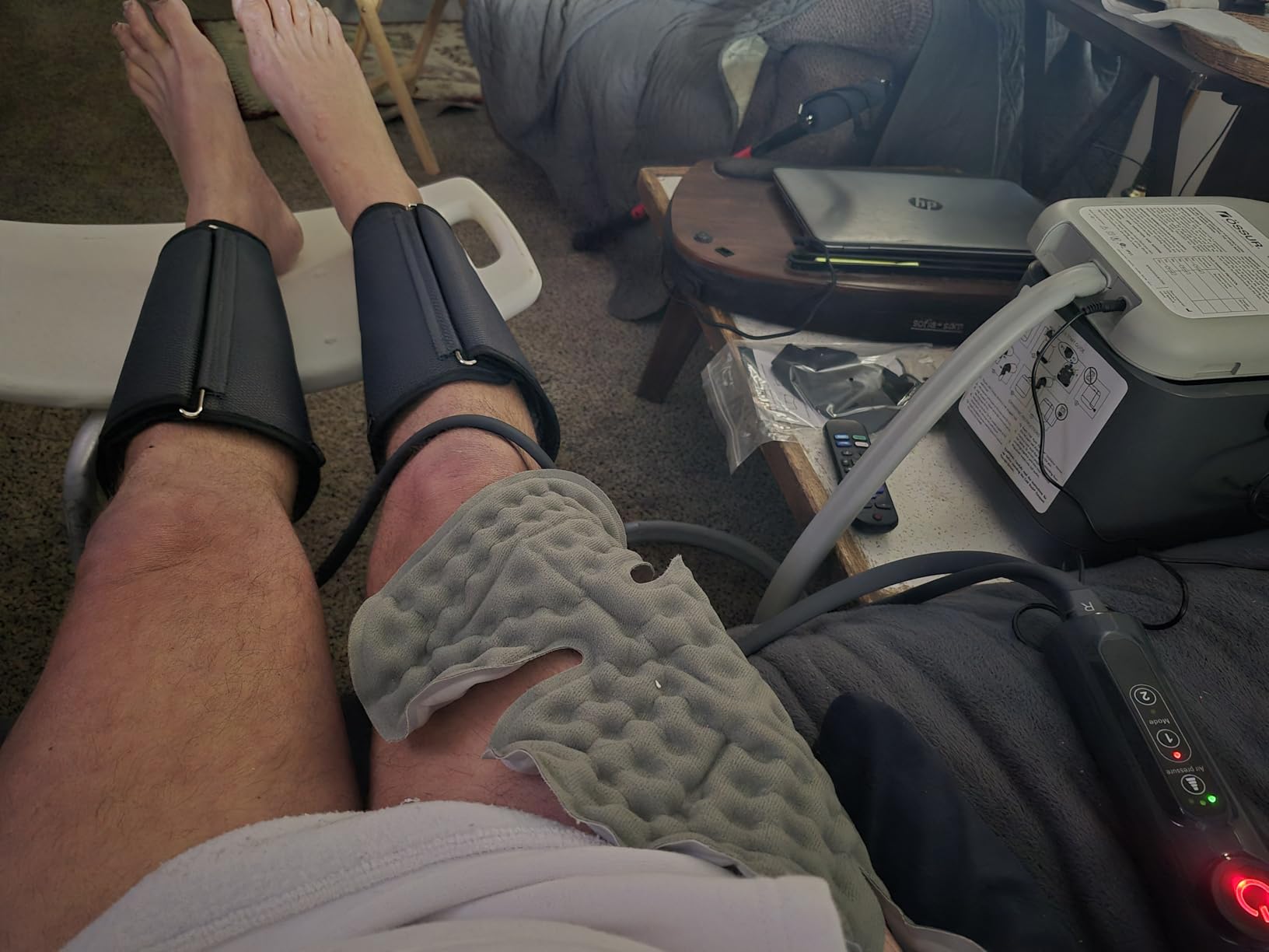 CINCOM Leg Massager for Circulation and Pain Relief, Air Compression Calf Massager with 2 Modes 3 Intensities Helpful for RLS Edema and Muscle Soreness customer photo 2