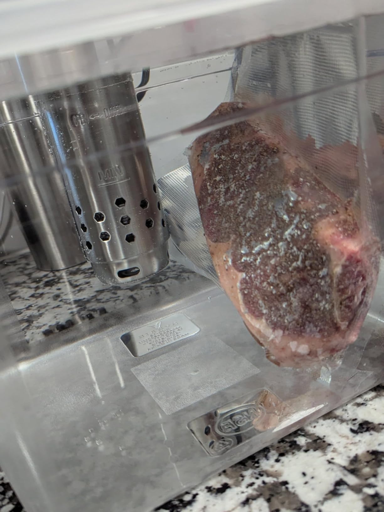 KitchenBoss Sous Vide Cooker Machine Ultra-quiet 1100 Watts Sous Vide G300S customer photo 2