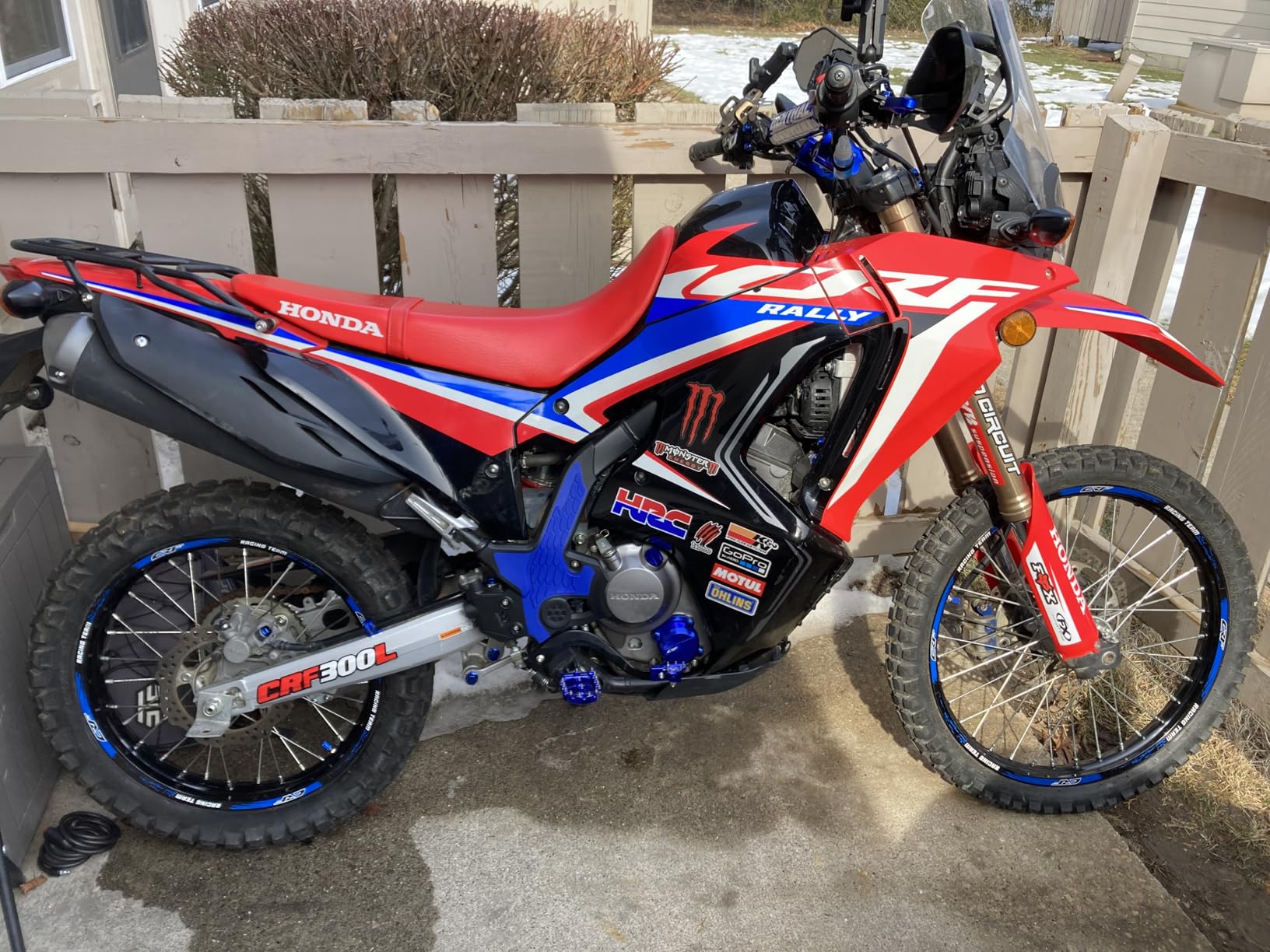 Favoto Motorcycle Cover Waterproof Outdoor All Season Weather Sun Rain Protection Night Reflective with Lock-Holes & Storage Bag Fits up to 96.5