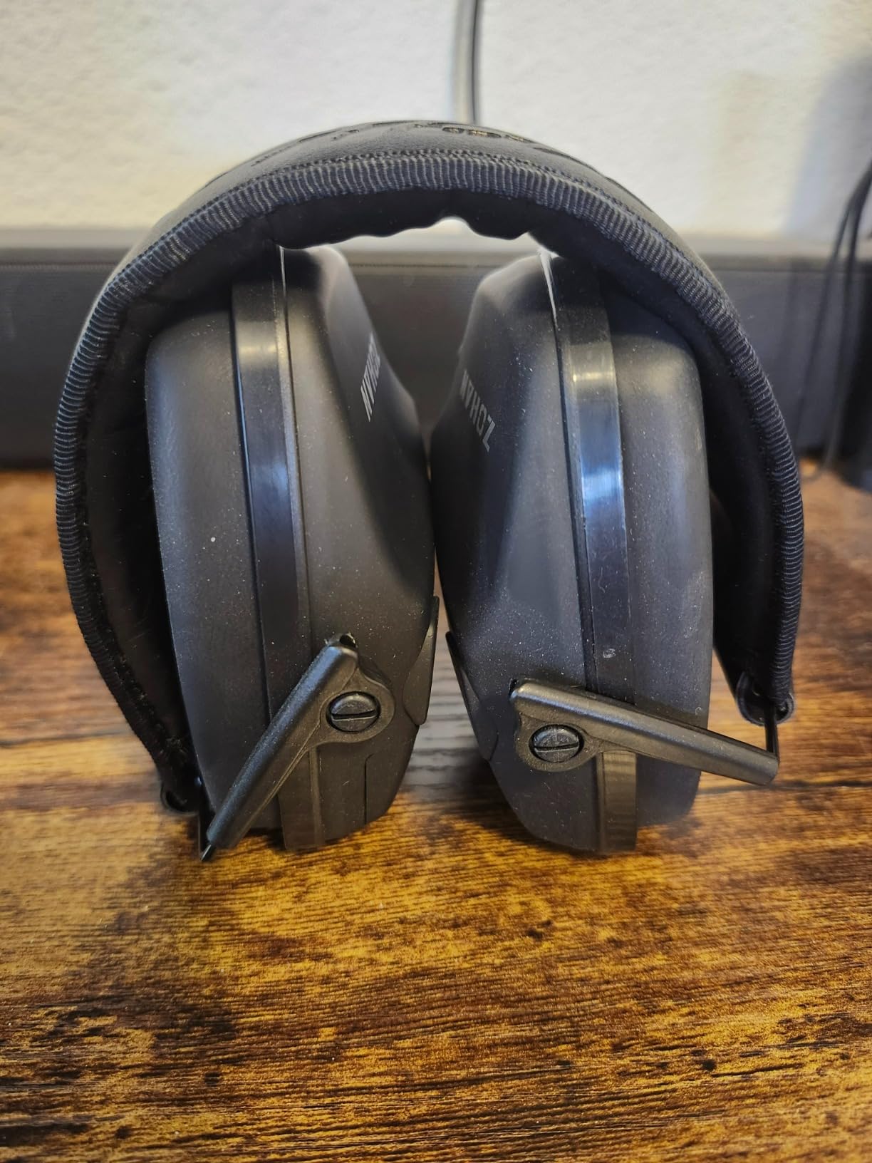 ZOHAN EM054 Electronic Shooting Ear Protection with Sound Amplification, Slim Active Noise Reduction Earmuffs for Gun Range customer photo 2