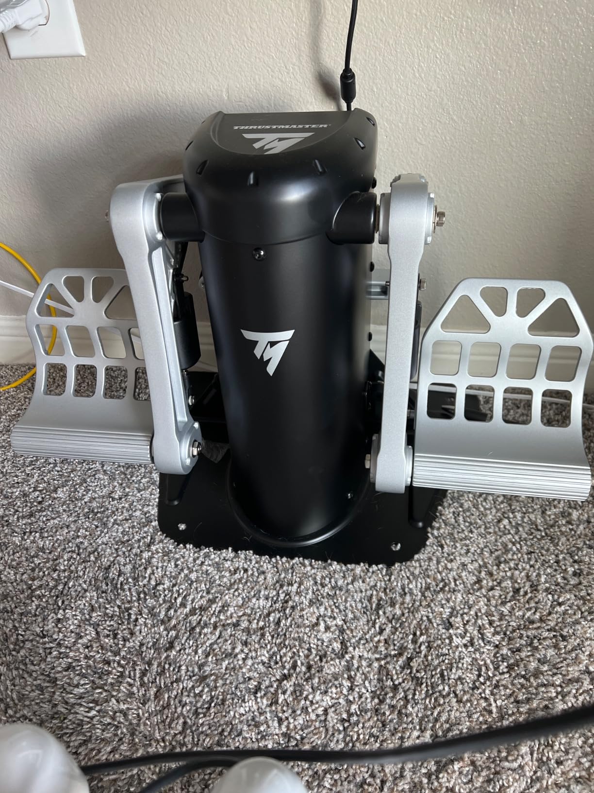 Thrustmaster TPR Pendular Rudder Pedals – Adjustable Resistance, HallEffect Magnetic Sensors customer photo 1