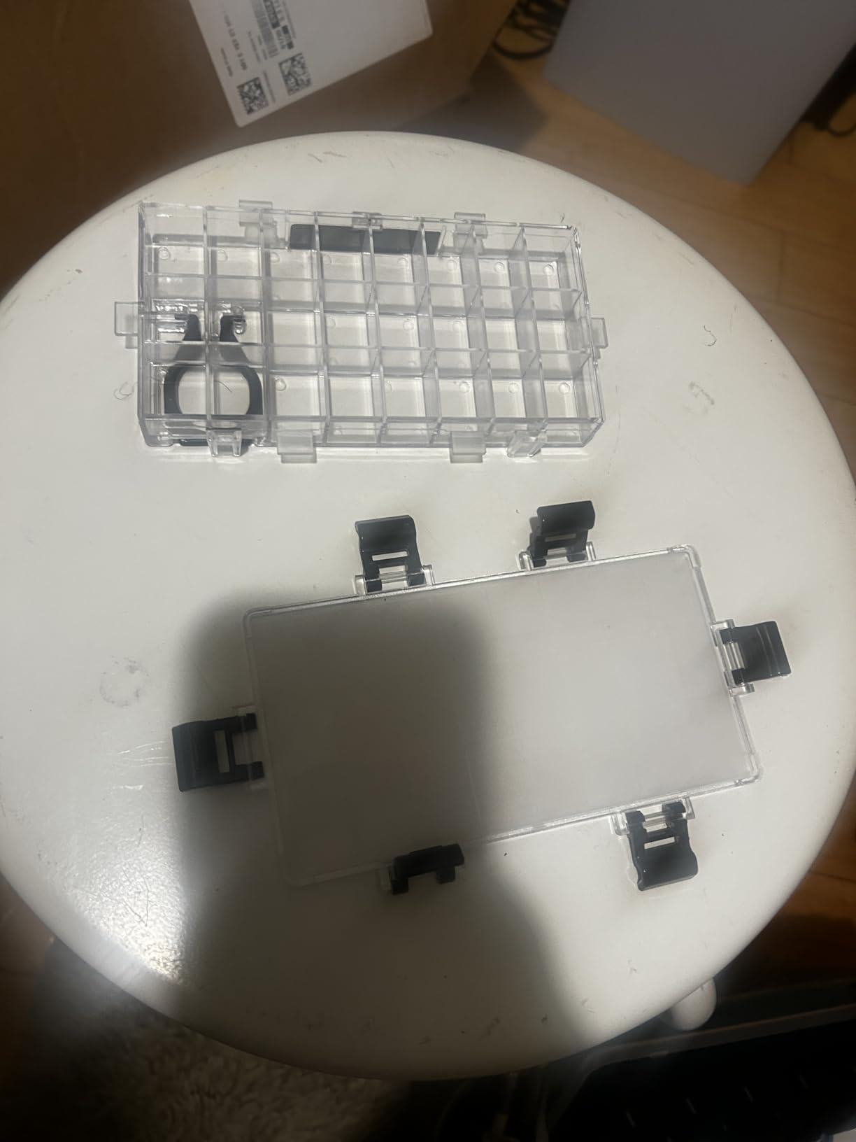 joybest Watercolor Palette Box 24-Well Paint Palette Box Airtight Leak Proof Travel Palette Case for Watercolors Half Pans, Acrylic, Gouache and Oil Paint customer photo 1