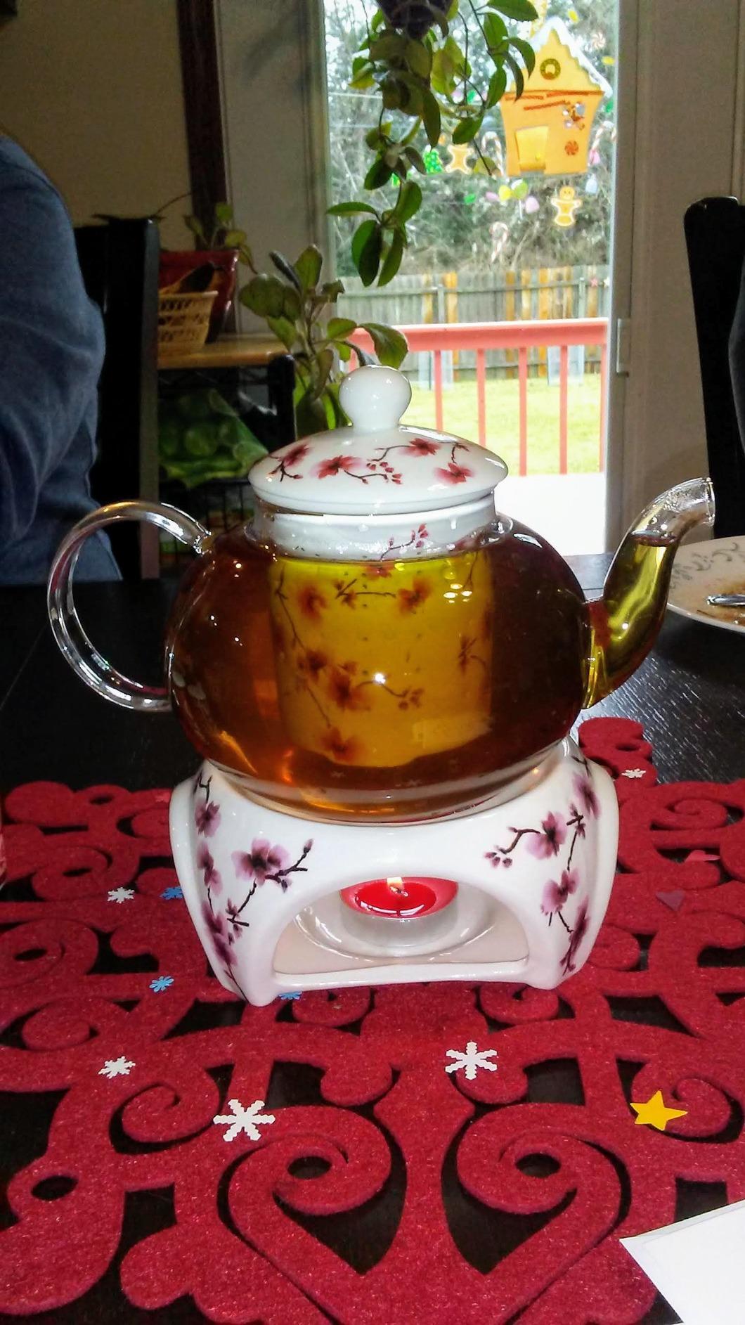 Teabloom Petite Cherry Blossom Teapot & Flowering Tea Gift Set - Glass Teapot (27 OZ / 2-3 Cups), Porcelain Lid, Loose Tea Infuser, Tea Warmer + Candle, 2 Flowering Teas customer photo 2