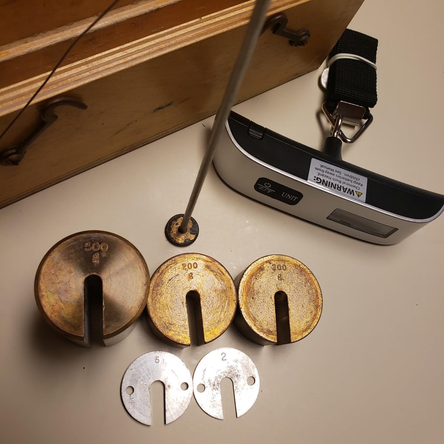 Luggage Scale 2 Pack Dr.meter Travel Scale Essentials Backlight LCD Display 110lb/50kg Luggage Weight Scale Portable Handheld Scale with Rubber Paint, Temperature Sensor, Battery Included customer photo 1