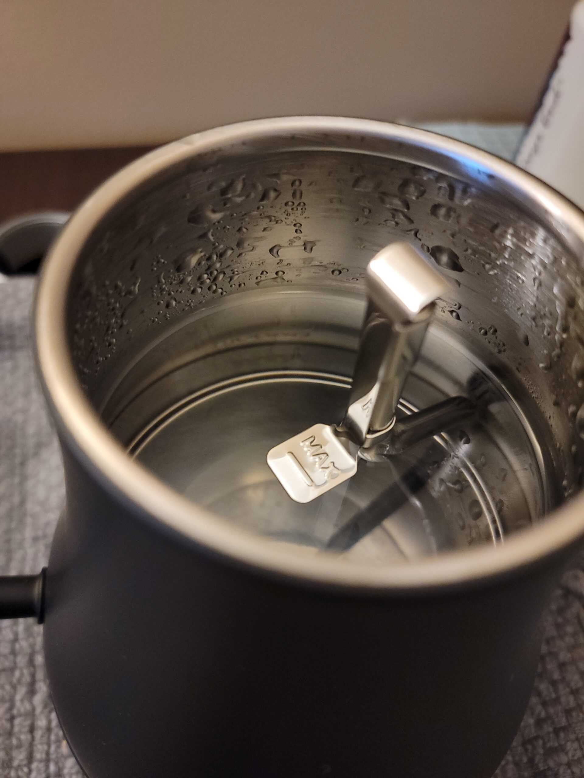 Bodum 27oz Bistro Gooseneck Electric Water Kettle, Pour Over Coffee & Tea, Stainless Steel, Matte Black customer photo 1