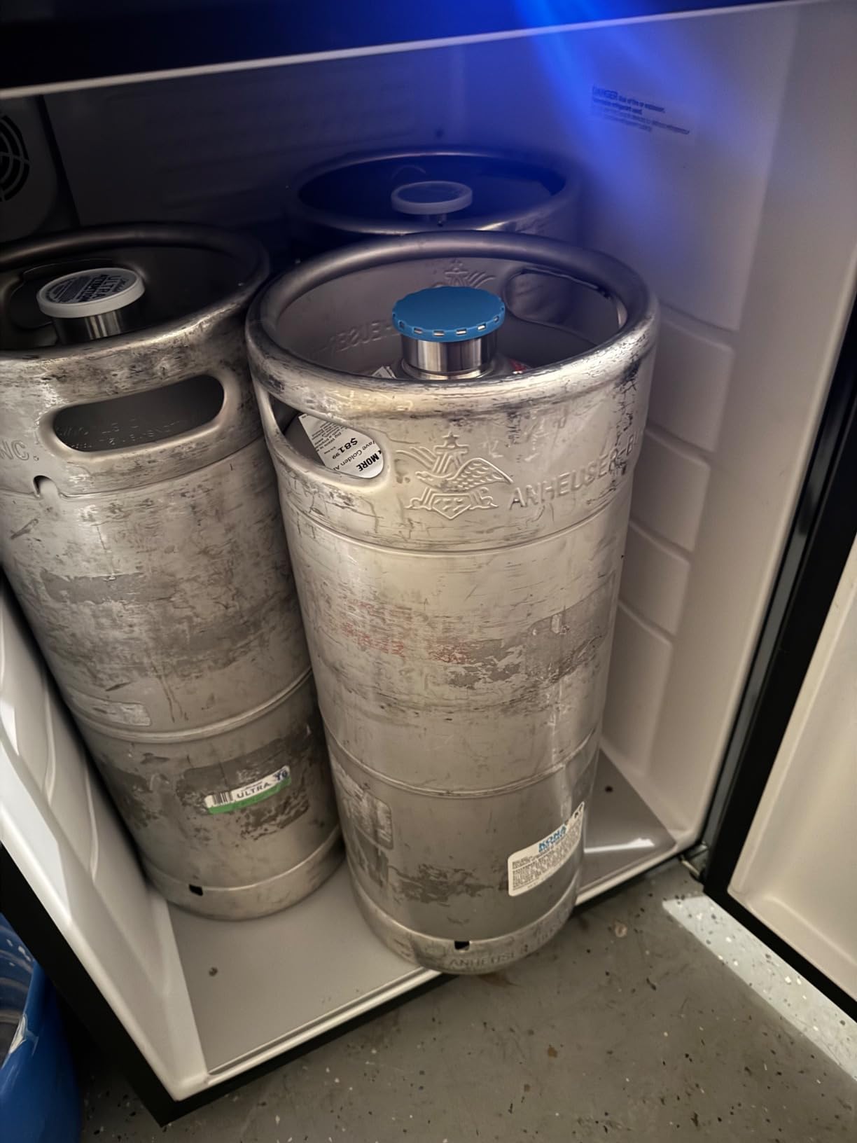 EdgeStar BR3002SS 24 Inch Wide Kegerator Conversion Refrigerator for Full Size Keg - Stainless Steel customer photo 1