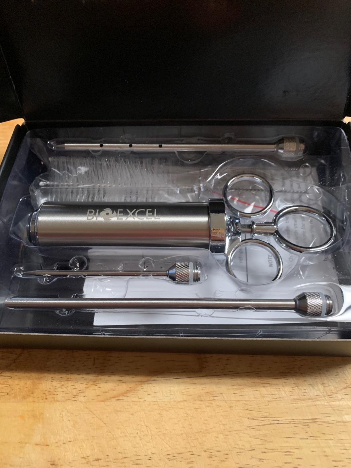 304 Stainless Steel Meat Injector Syringe-2 Oz Turkey Injector for Smoking with 3 Needles 3 Brushes-Spare O Rings-Food Injector for BBQ,Turkey & Brisket (Stainless Steel) customer photo 1