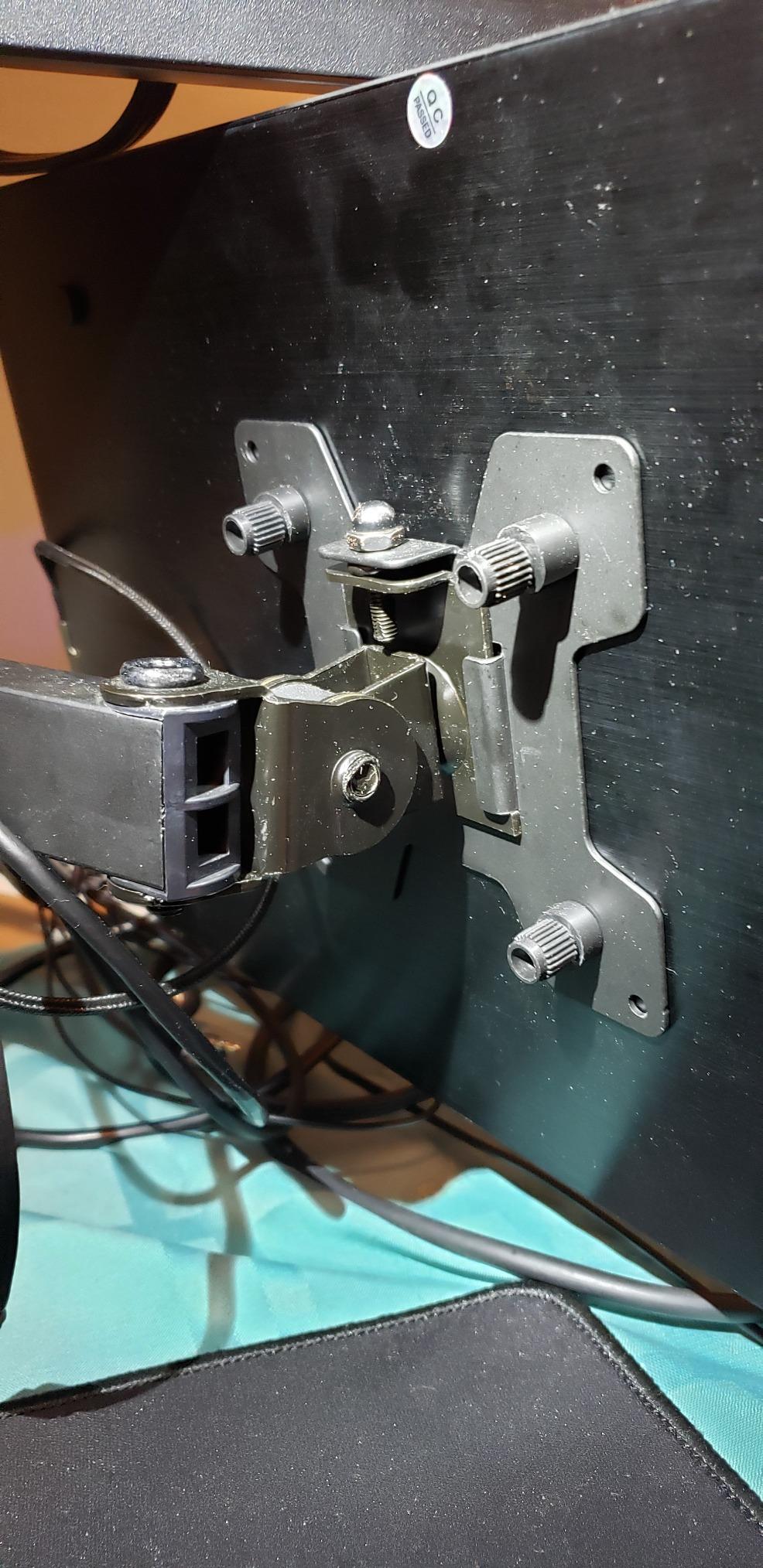 WALI Triple Monitor Mount, 3 Monitor Desk Mount for 13-27 inch Computer Screens, Holds up to 22 lbs, Triple Monitors Stand for Desk, with Tilt, Swivel, Rotation, VESA 75/100mm (M003S), Black customer photo 2