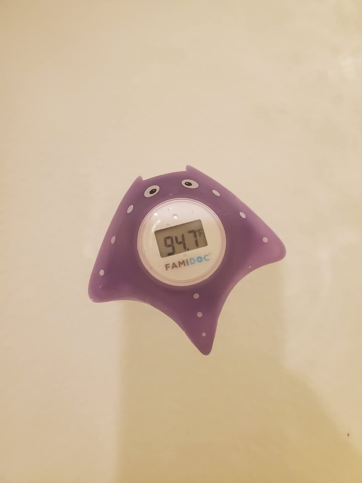 Baby Bath and Room Thermometer - Famidoc FDTH-V0-22 New Upgraded Sensor Technology for Baby Health Bath Tub Thermometer Floating Toy (Blue) customer photo 1