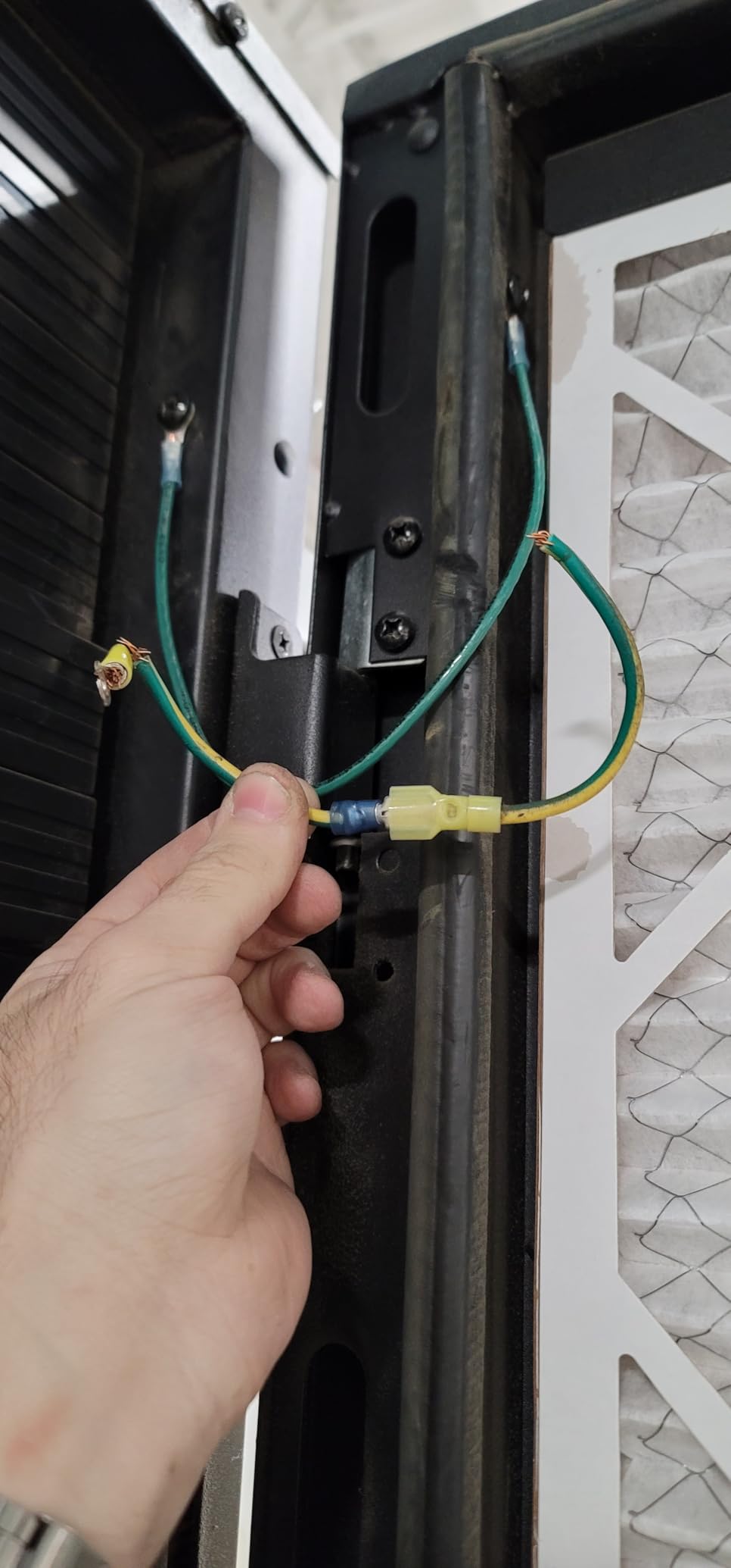 Klein Tools 1019 Klein Kurve Wire Stripper / Crimper / Cutter, Made in USA, Cutting / Crimping / Stripping Tool for B and IDC Connectors, Terminals, More customer photo 2