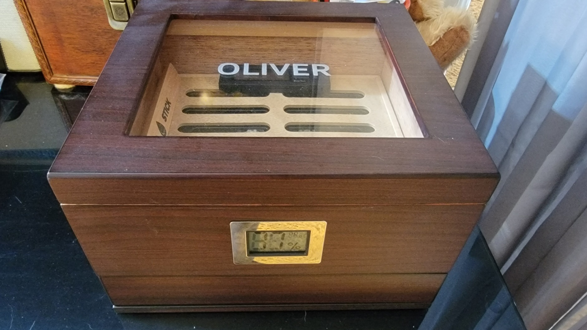 CASE ELEGANCE Glass Top Cigar Humidor with Thick Cedar, Easy humidification System, Accurate Digital Hygrometer - Renzo, Brown customer photo 2
