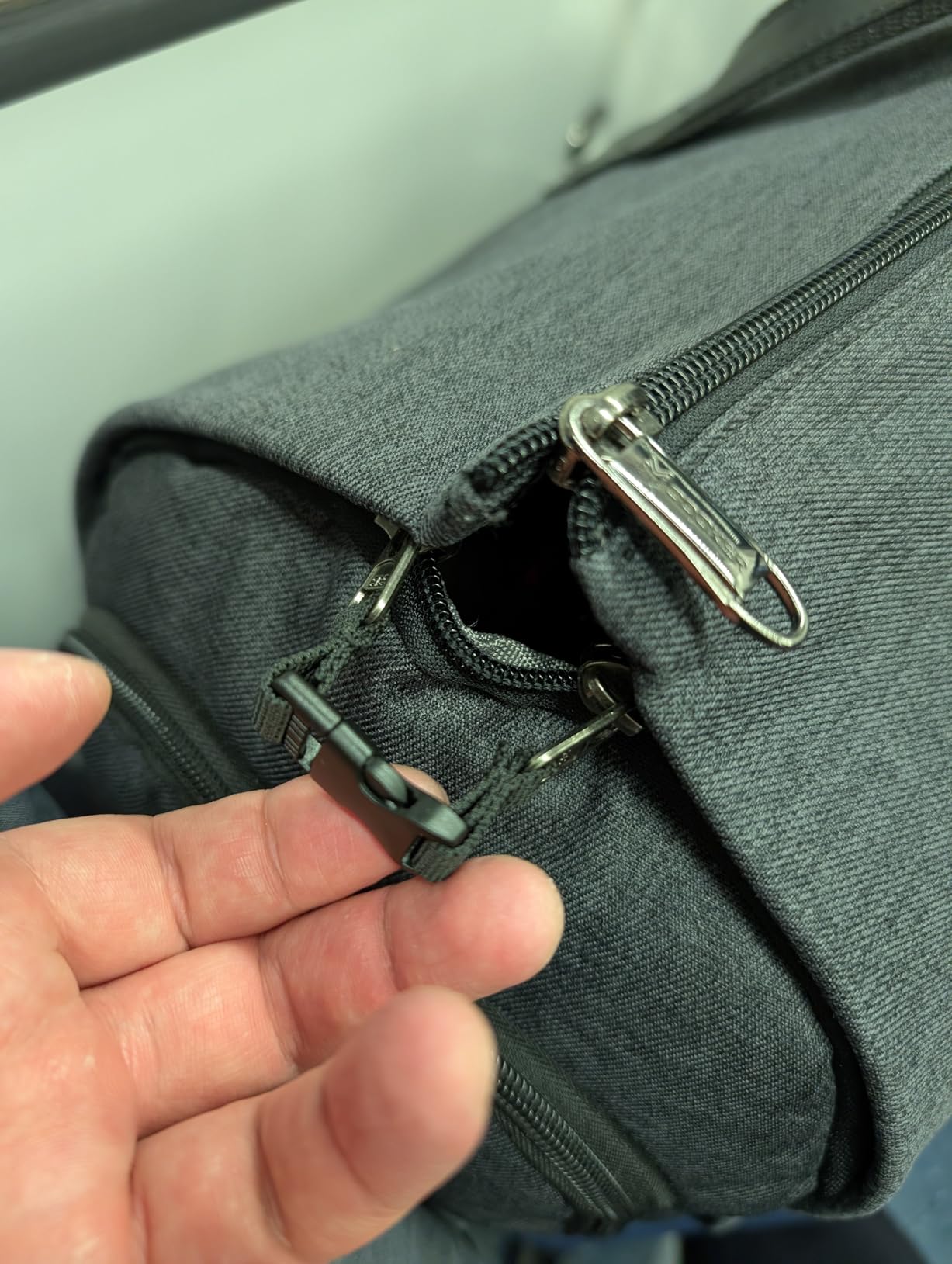 Convertible Garment Bag with Shoulder Strap, Modoker Carry on Garment Duffel Bag for Men Women - 2 in 1 Hanging Suitcase Suit Travel Bags (Black) customer photo 1