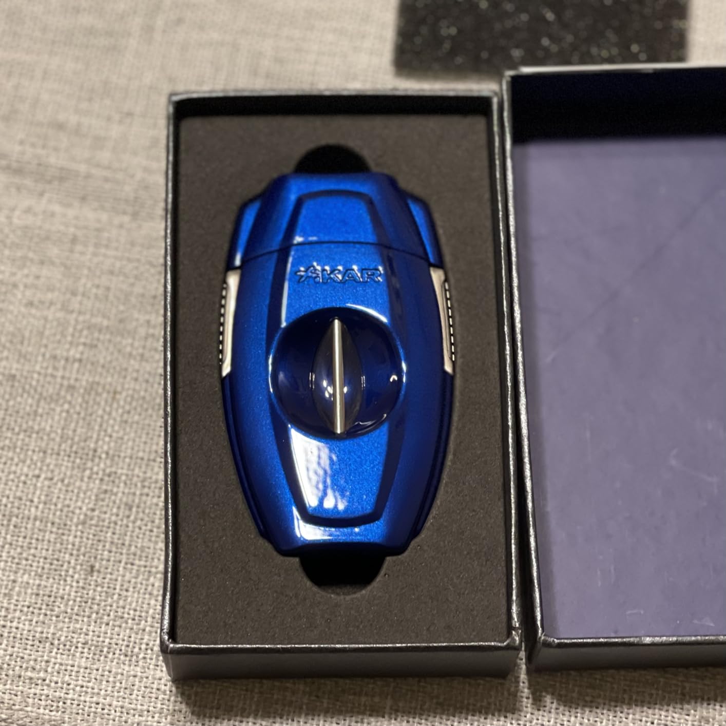 Xikar VX2 V-Cut Cigar Cutter with Stainless Steel Blades & Secure Lock, Gunmetal | Clips up to 70 Ring Gauge Cigars | 64 RG Bowl Spring-Loaded Cigar Snipper | Cigar Accessories for Aficionados customer photo 1