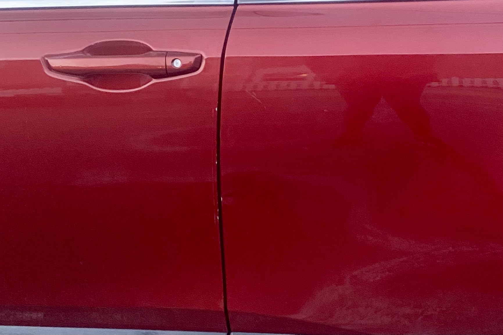 Carfidant Scratch Repair and Swirl Remover - Car Paint Scratch Remover & Restorer Kit with Buffer Pad - Polishing & Waxing Kits - Compound for Vehicles Paint Repair - 8.4 fl. Oz. customer photo 1