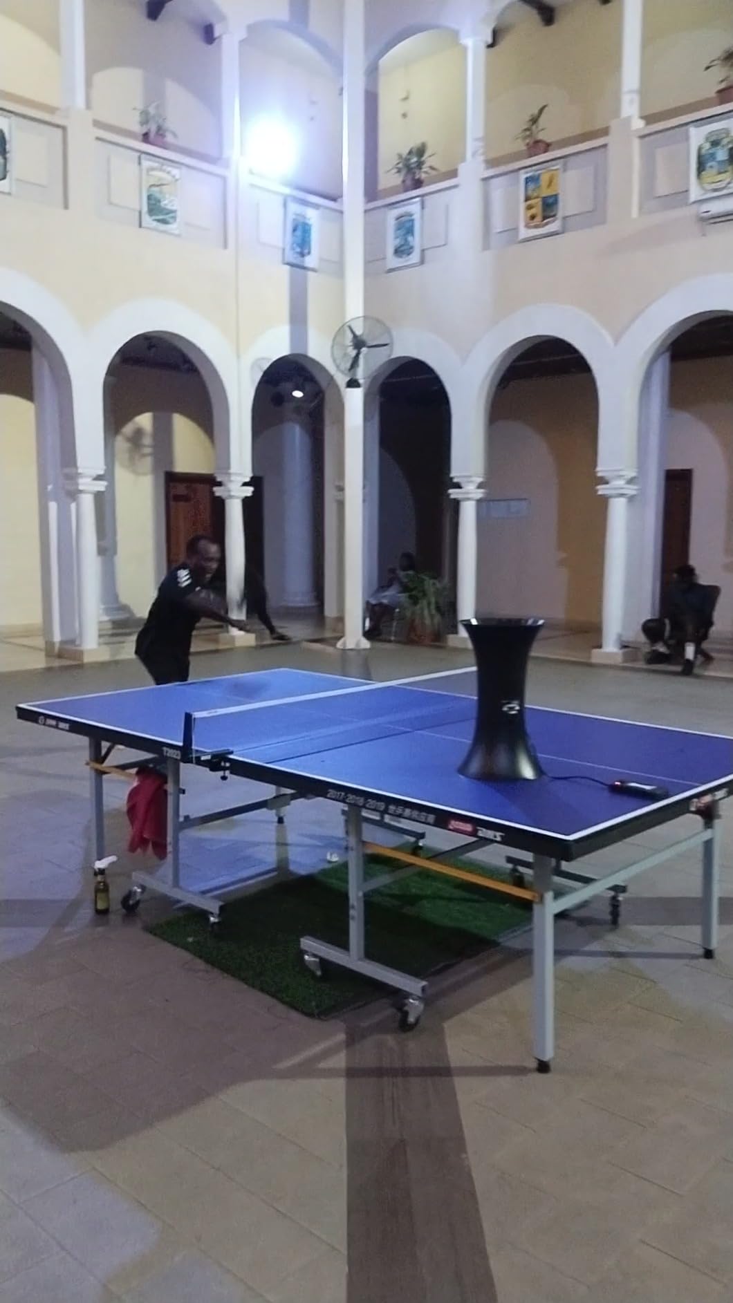 iPong Trainer Table Tennis Training Robot with 80 ABS Training Balls , Black customer photo 1