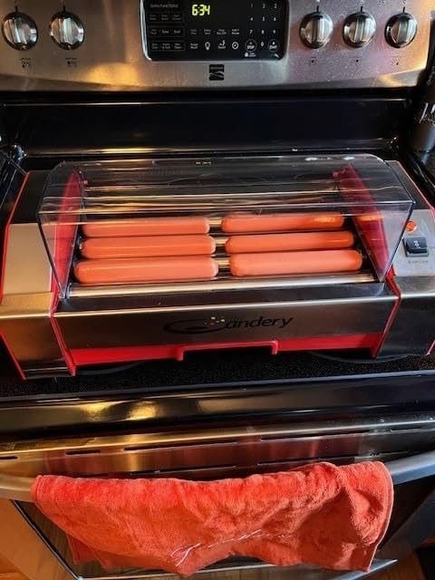 The Candery Electric Hot Dog Roller - Sausage Grill Cooker Machine - 6 Hot Dog Capacity - Household Hot Dog Machine for Children and Adults customer photo 2