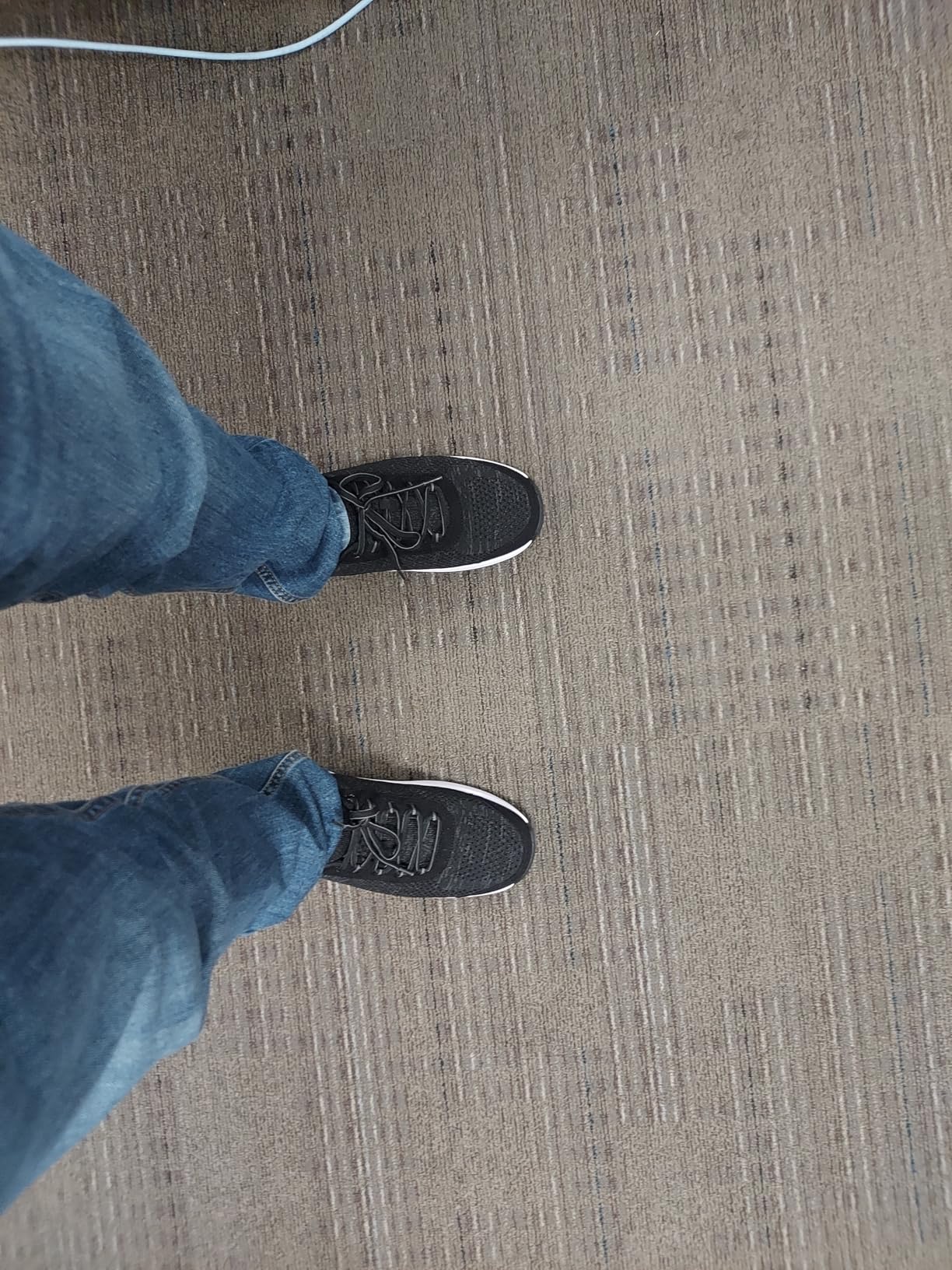 Orthofeet Men's Orthopedic Lava Stretch Breathable Walking Sneaker customer photo 1