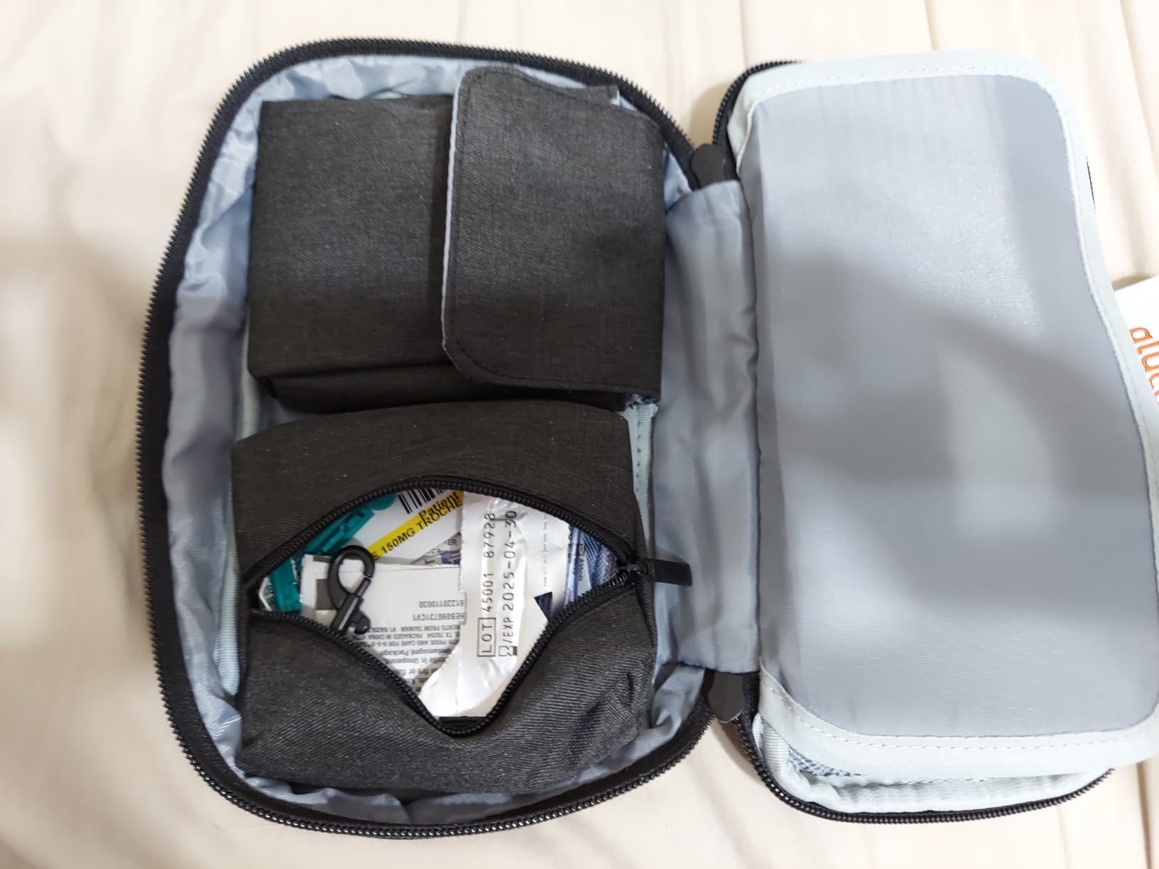 LUXJA Diabetic Supplies Travel Case, Storage Bag for Glucose Meter and Other Diabetic Supplies (Bag Only), Purple customer photo 2