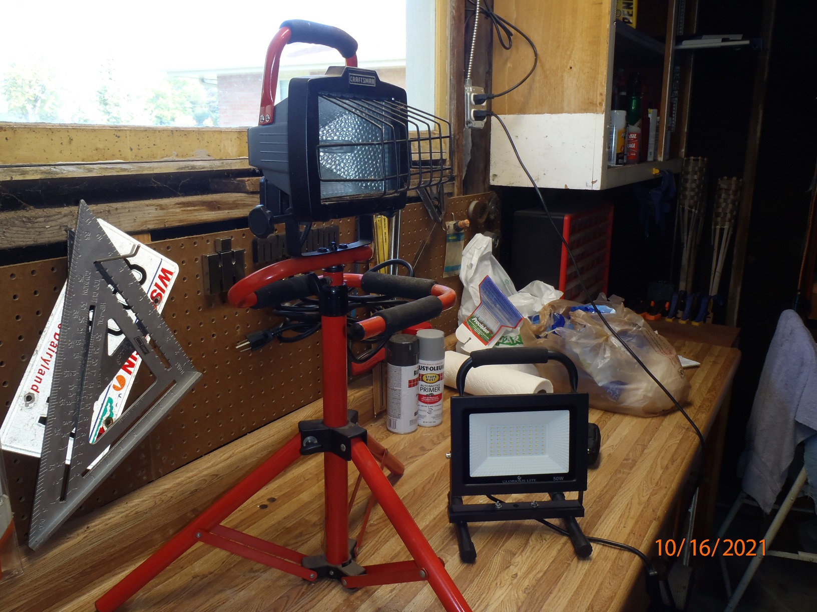 GLORIOUS-LITE 50W LED Work Light, 5000LM LED Flood Lights, 400W Equivalent, IP66 Waterproof, 16ft 5m Cord with Plug, 6500K, Adjustable Working Lights for Workshop Garage, Construction Site customer photo 1