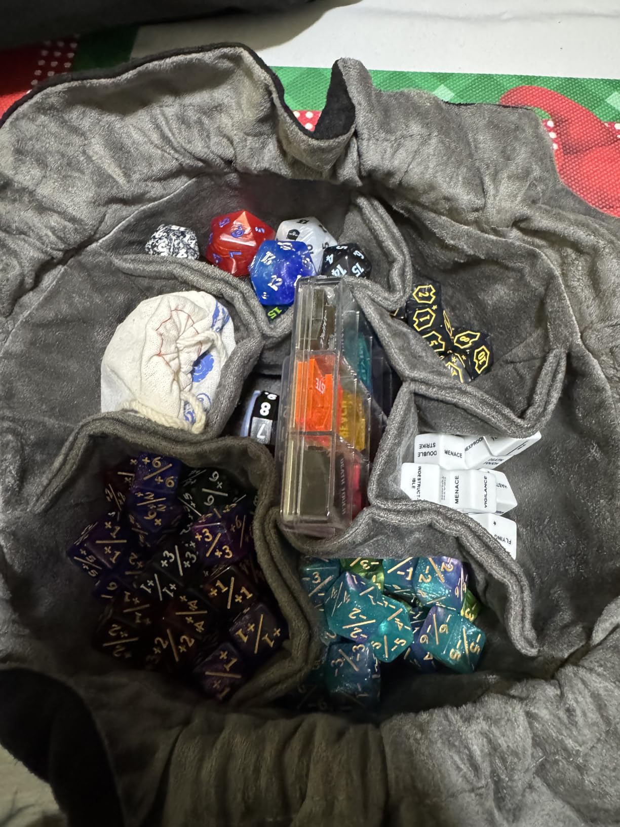 CardKingPro Immense Dice Bags with Pockets - Blue - Capacity 150+ Dice - Great Organizer for Dice Hoarders, Perfect for Dungeons and Dragons [Patented Design] customer photo 1