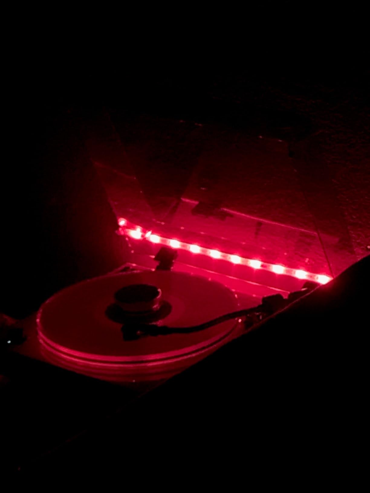 Fluance RT85 Reference High Fidelity Vinyl Turntable with Ortofon 2M Blue Cartridge and Acrylic Platter (Walnut) customer photo 1