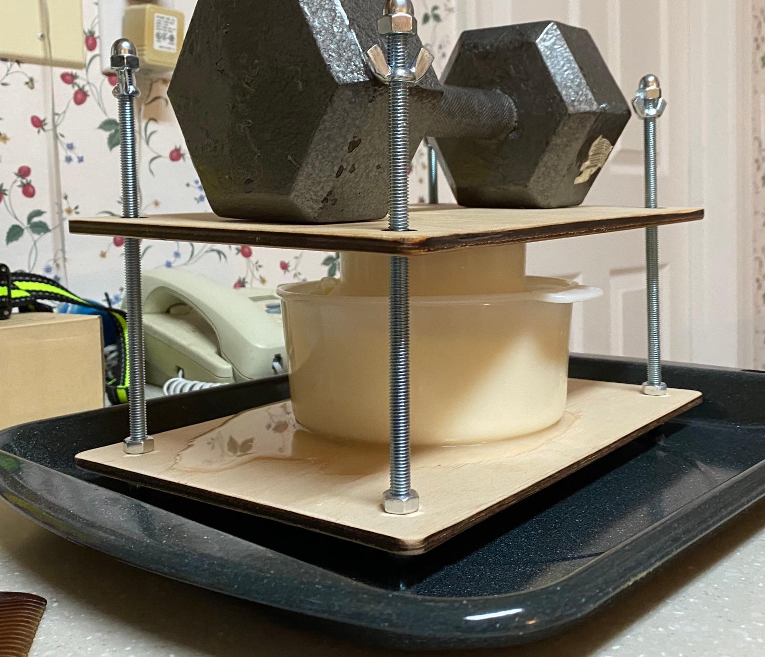 PetriStor Wooden Cheese Press for Cheese Making Supplies 12 in Metal Guides and Cheese Mold with Follower Piston 1.3Qt - Small Home Supply Cheese Press Machine - Prensa Para Queso Casero customer photo 1