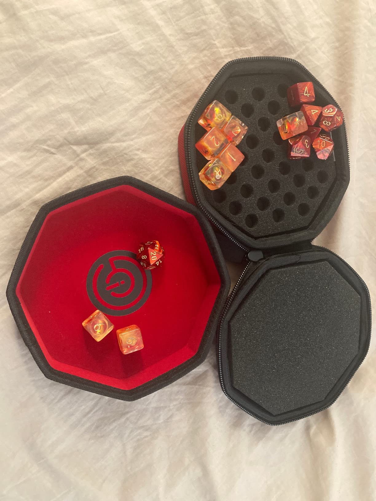 GEEKON Protective Padded Dice Case & Integrated Felt Dice Tray for Board Games, Tabletop Games and RPGs - Holds & Protects Over 75 Dice! Perfect for Game Night! (Red) customer photo 1