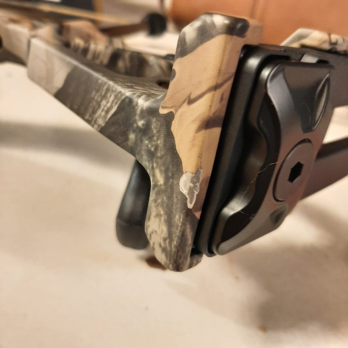 Bear Archery Compound Bow - Includes Limitless Dual Cam Quiver, Sight and Rest, God's Country customer photo 2