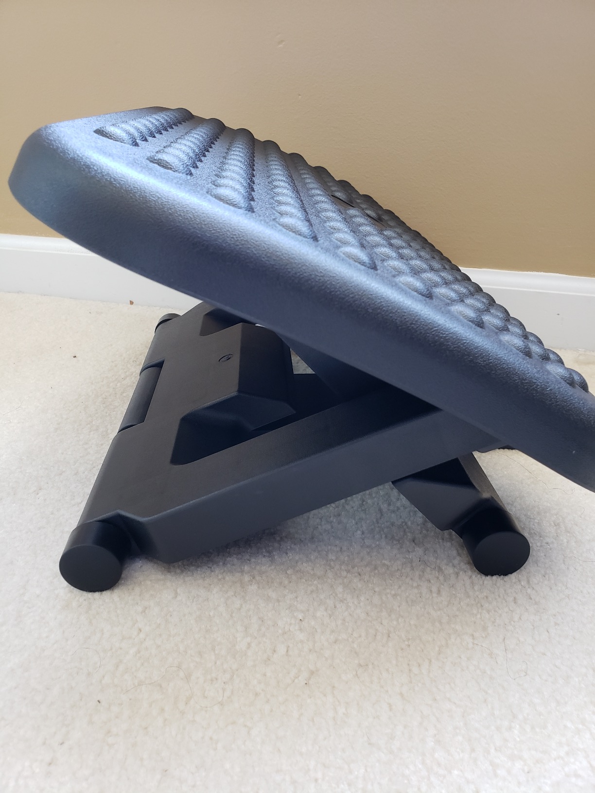 HUANUO Adjustable Foot Rest for Under Desk with Massage Surface and Tilt | 3 height=