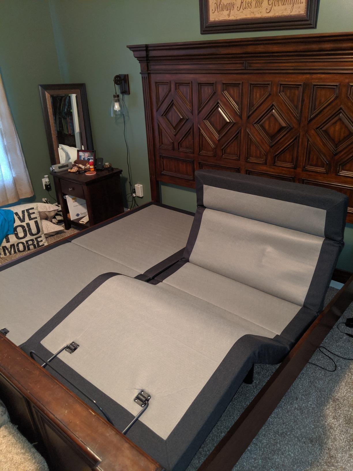 Sven & Son Harmony Adjustable Bed Base, Head and Foot Lift, Massage, Under-Bed Lights, USB, Gel Memory, Zero Gravity Smart Frame - Split King + 14 inch Hybrid Spring Matt (Medium Soft) customer photo 2
