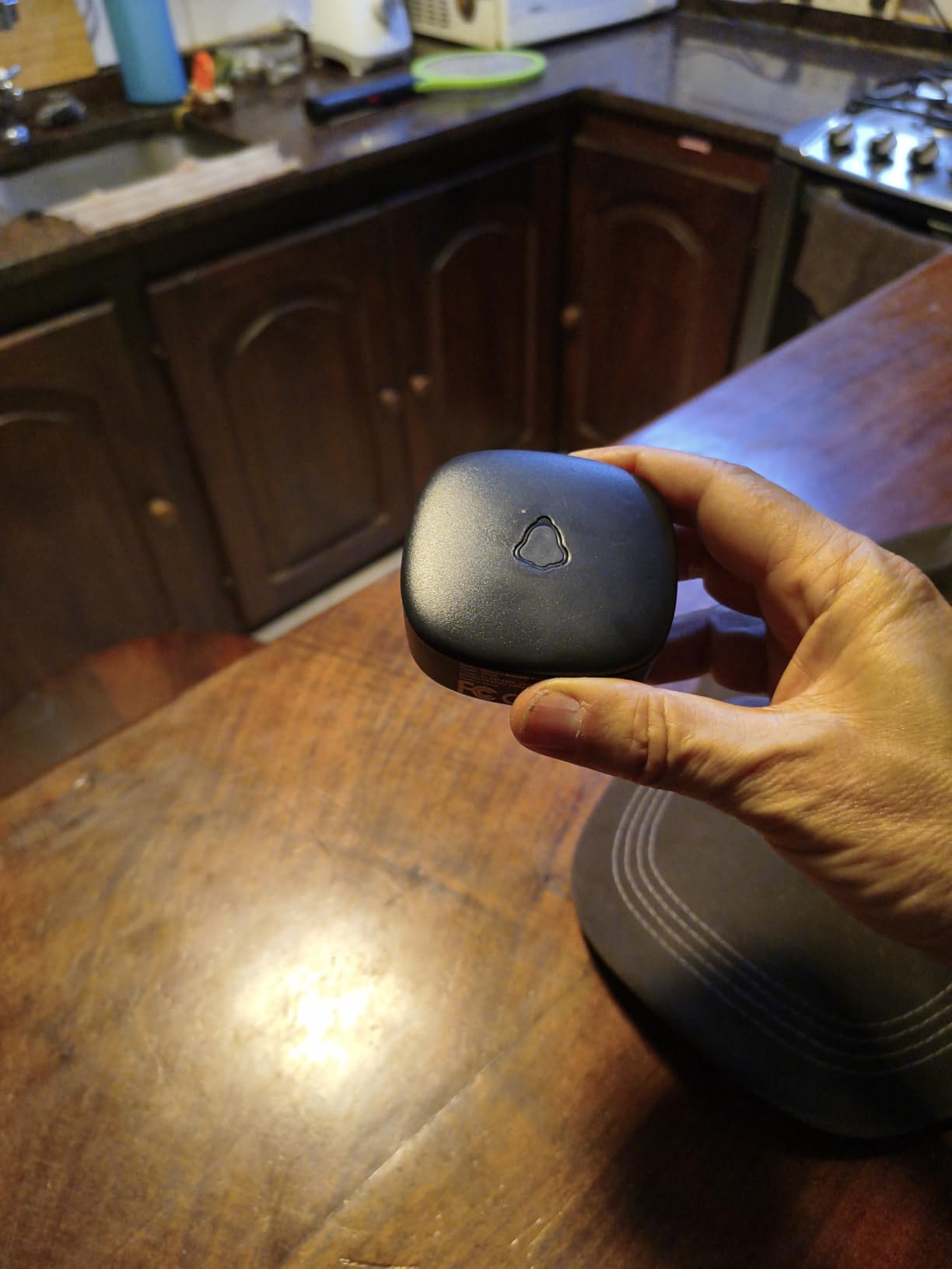 SECRUI Doorbell, Wireless Doorbell with 2 Receivers Easy installation, Adjustable Volume, 58 Chimes, Colorful LED, 1000Ft Range, M520+F55, Black customer photo 2