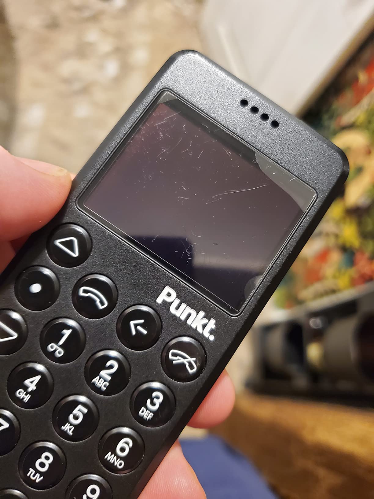 Punkt. MP02 4G LTE Minimalist Mobile Phone - Unlocked Cell Phone with Nano-SIM, Wi-Fi Hotspot, 2GB RAM+16GB Storage, Bluetooth, Digital Security, Multiband - Black customer photo 2