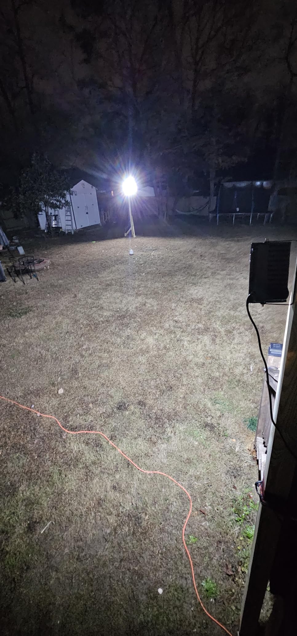 Onforu 80W Flood Lights Outdoor, 8000lm Bright LED Work Light with Plug, 6500K Daylight White LED Flood Lighting, IP66 Waterproof Security Yard Lights for Garage Stadium 2 Pack customer photo 2