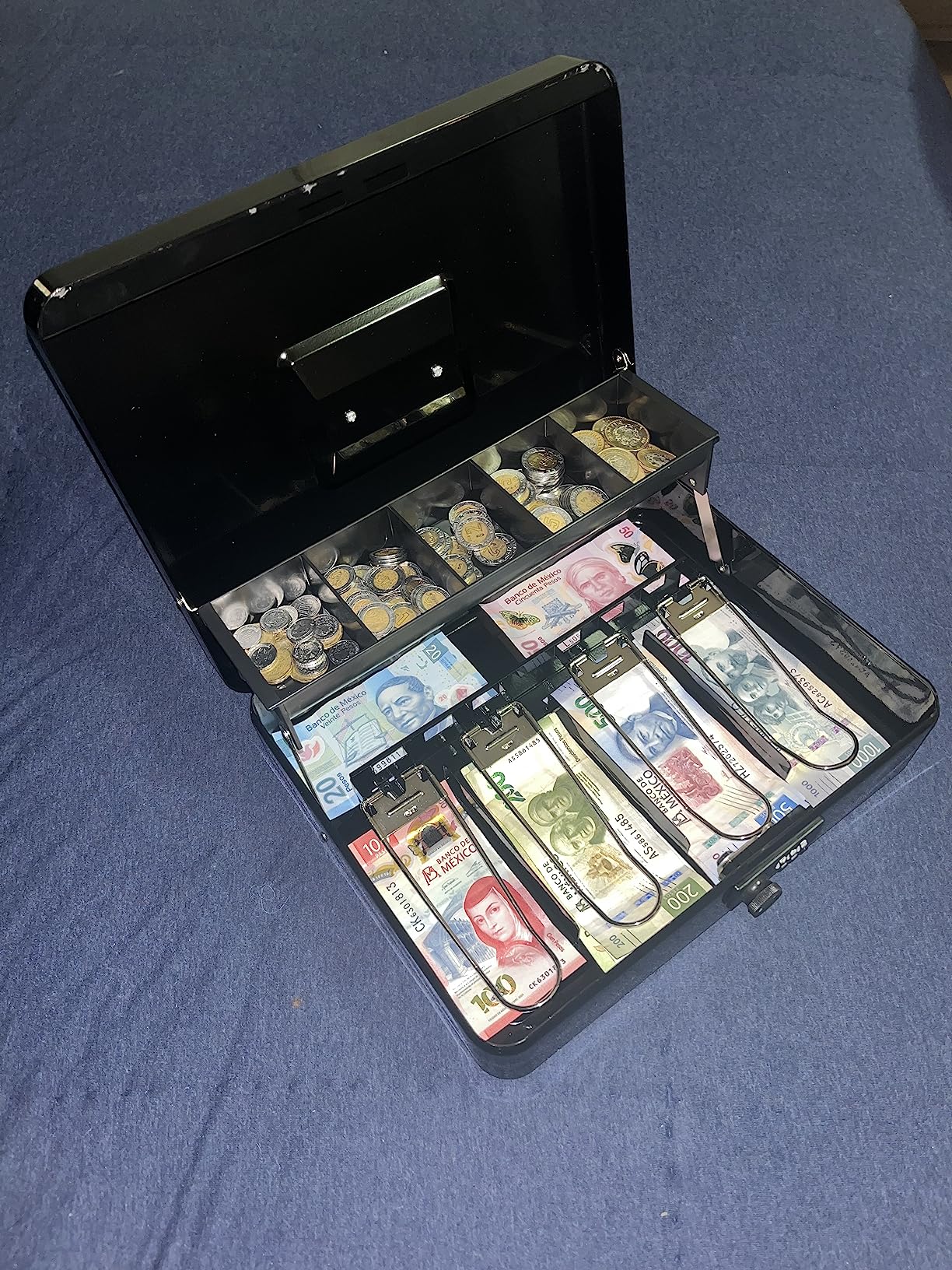 KYODOLED Metal Cash Box with Combination Lock & Spring-Loaded Bill Clips, 5-Compartment Cantilever Coin Tray, Portable Safe for Yard Sales/Craft Fairs/Small Businesses, 11.81