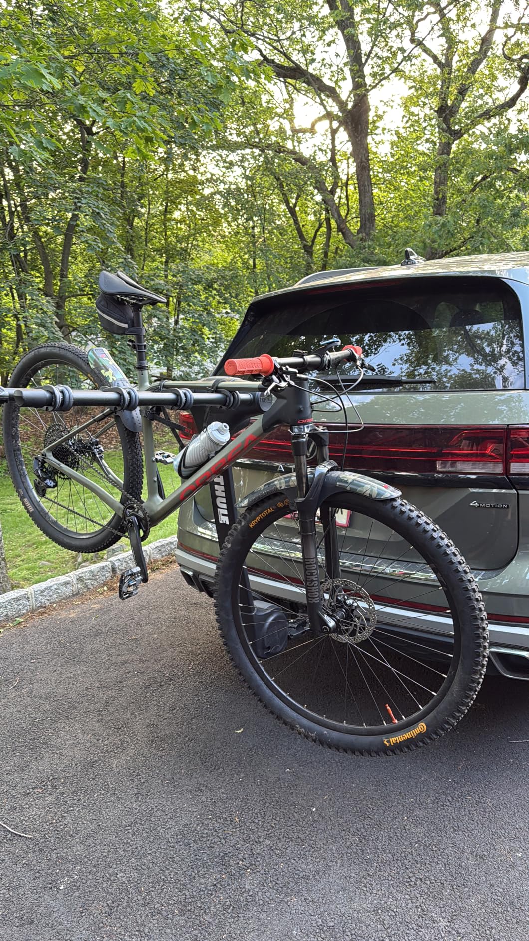 Thule Apex XT Bike Hitch Rack customer photo 2