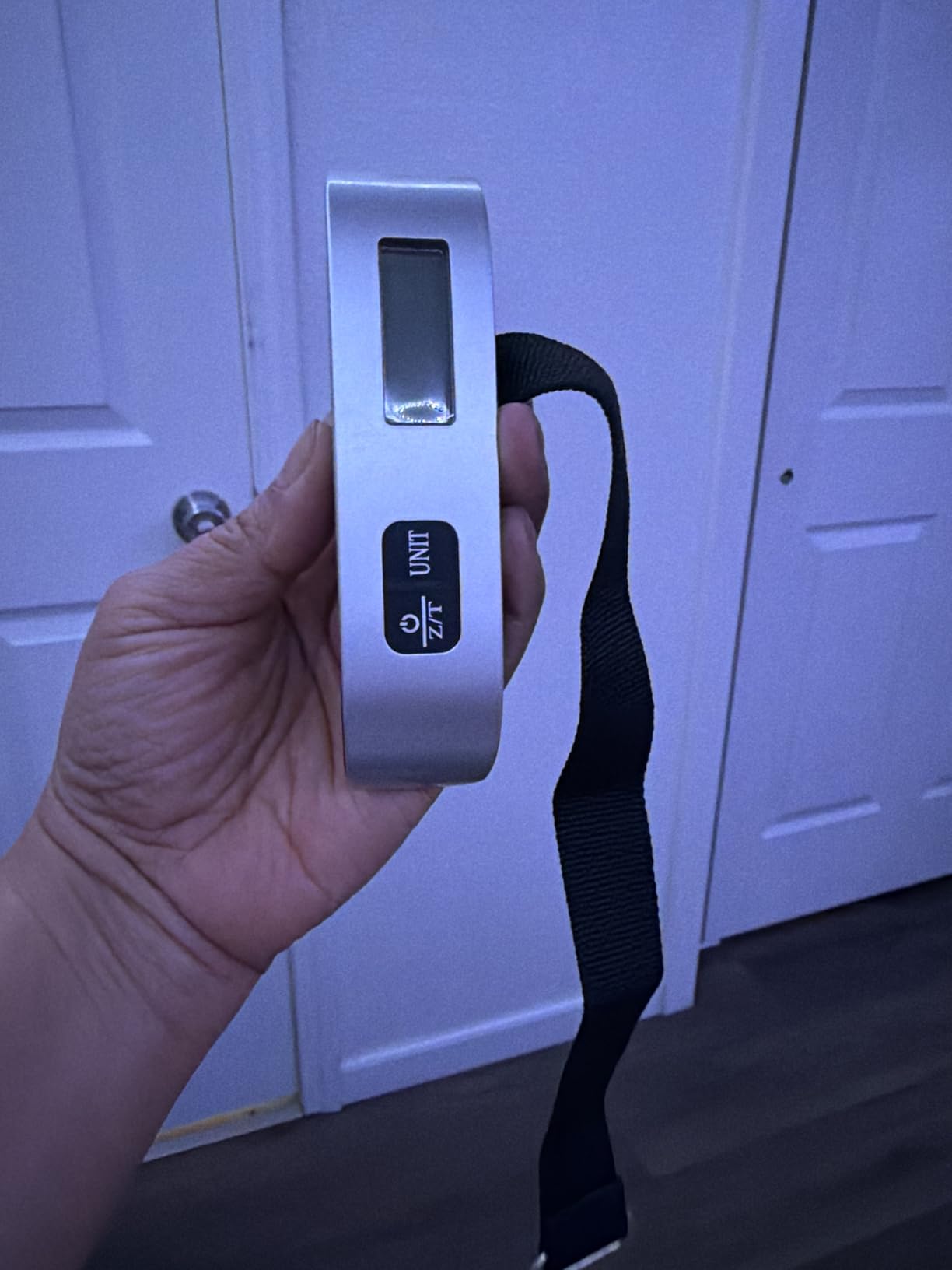 Digital Hanging Luggage Scale with Backlit for Travel, Portable Handheld Suitcase Weight Scale with Hook, 110 Pounds, Battery Included customer photo 1