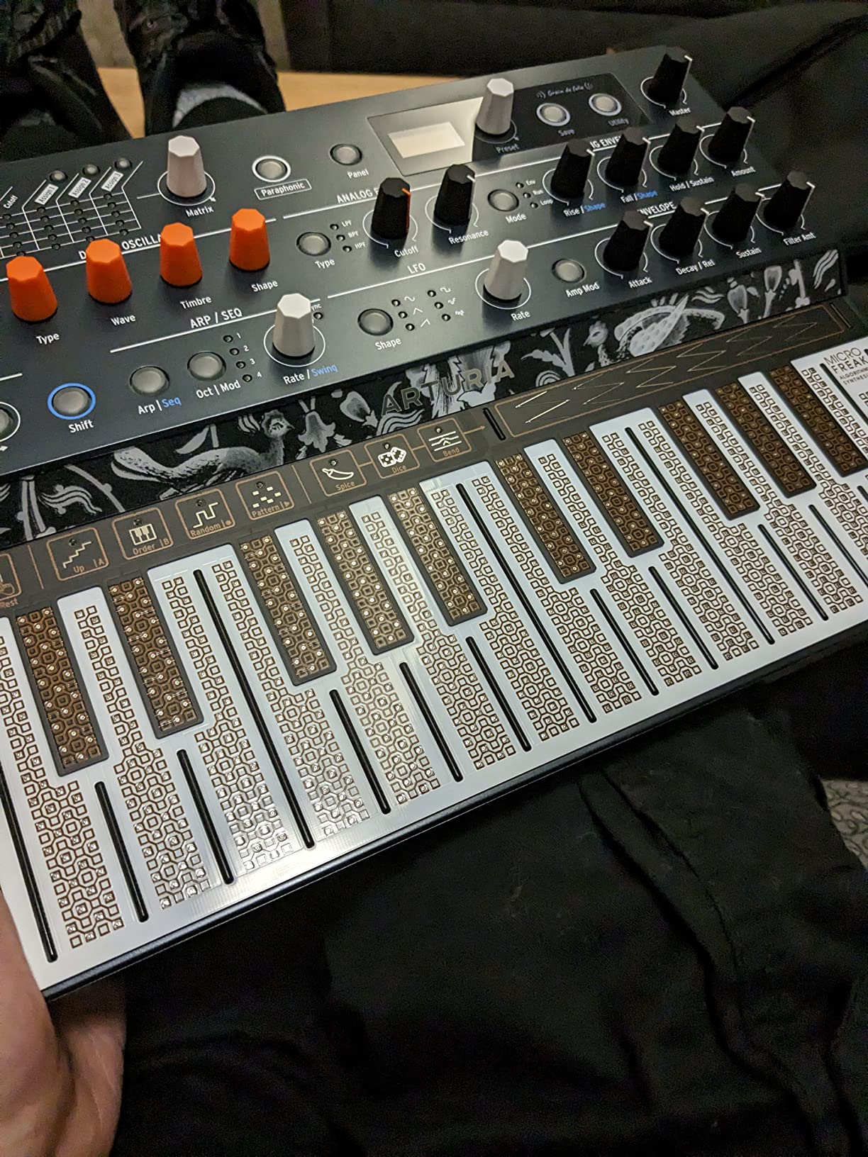 Arturia MicroFreak Synthesizer Keyboard - 25-Key Hybrid Synth with Wavetable & Digital Oscillators, Analog Filters customer photo 2