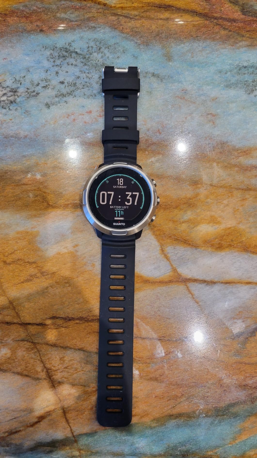 SUUNTO D5 Wrist Dive Computer W/USB Cable White customer photo 2