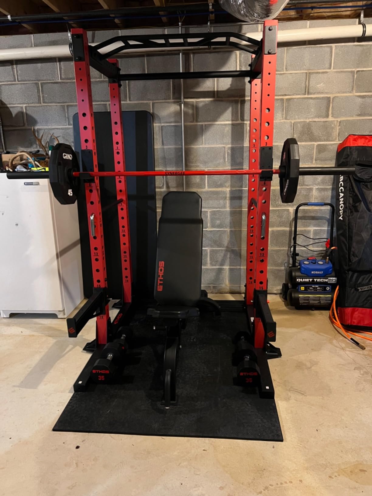 Synergee Games 15kg and 20kg Colored Ceramic Coated Barbells. Rated 1500lbs for Weightlifting and Powerlifting. Black, Red, Grey, Pink customer photo 2