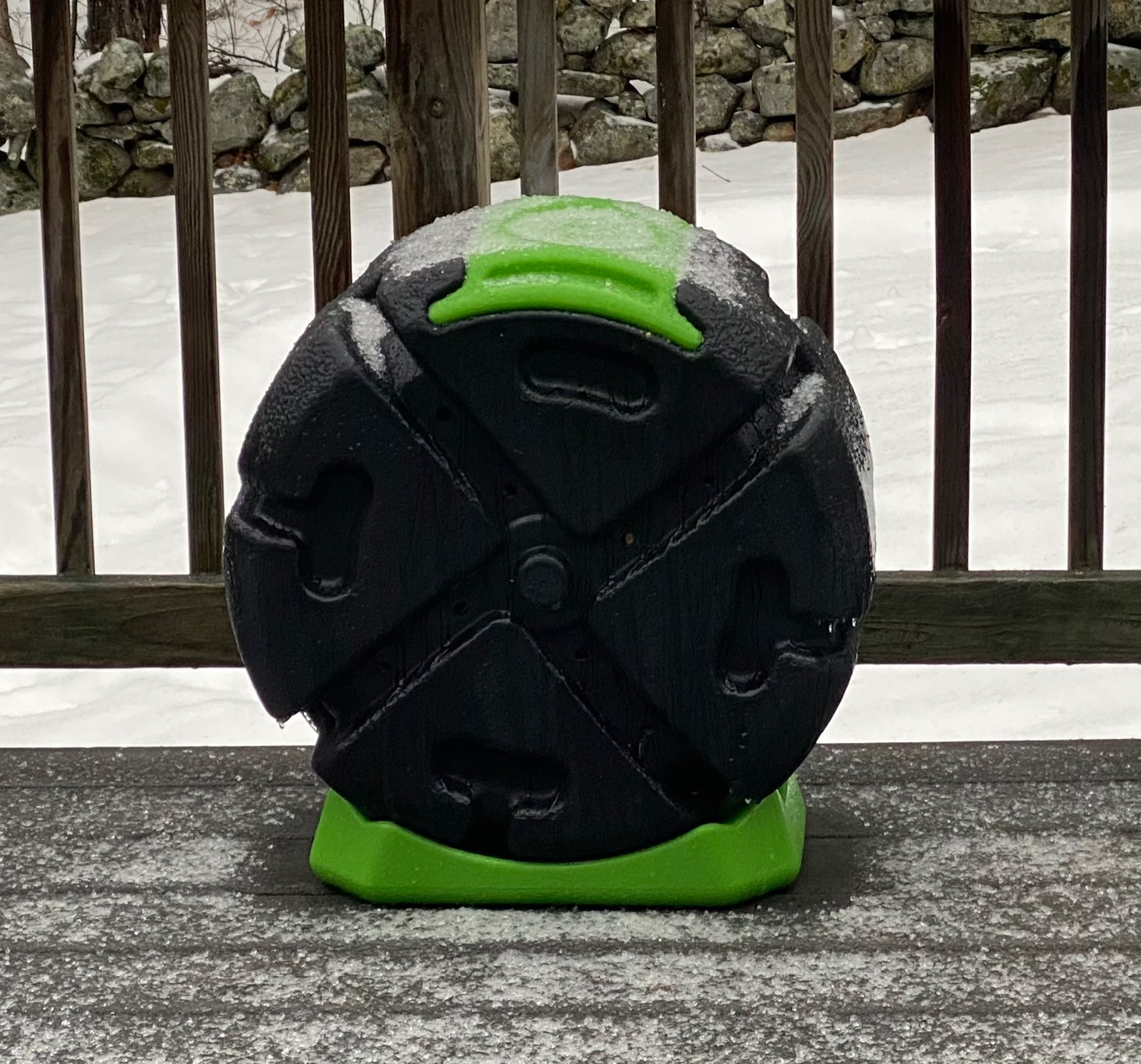 FCMP Outdoor HOTFROG Half Size Rolling Single Chamber Batch Tumbling Composter - Outdoor Rotating Garden Compost Bin (HF-RC2000WB-GRN) Black & Green (19-Gallon) customer photo 2