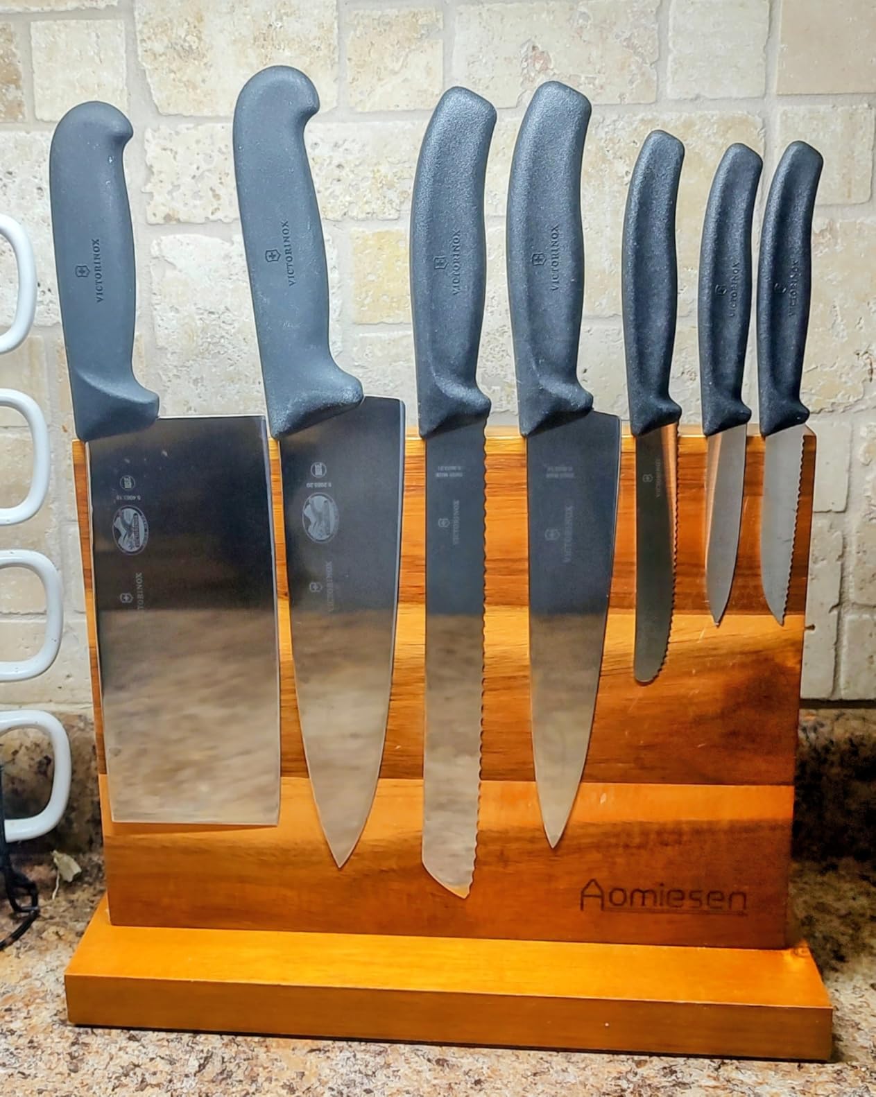 Victorinox Swiss Classic Kitchen Set - Includes Paring Knives, Carving Knife, Bread Knife and More - Premium Kitchen Accessories - Black Handles, 5-Piece Set customer photo 1