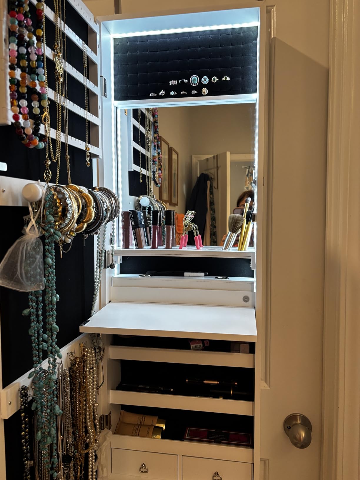 Best Choice Products LED Mirror Jewelry Cabinet, Tall Lockable Wall or Door Mounted Jewelry Armoire Organizer with Mirror, 2 Drawers, Lock, Cosmetic Tray, Shelves - White customer photo 1