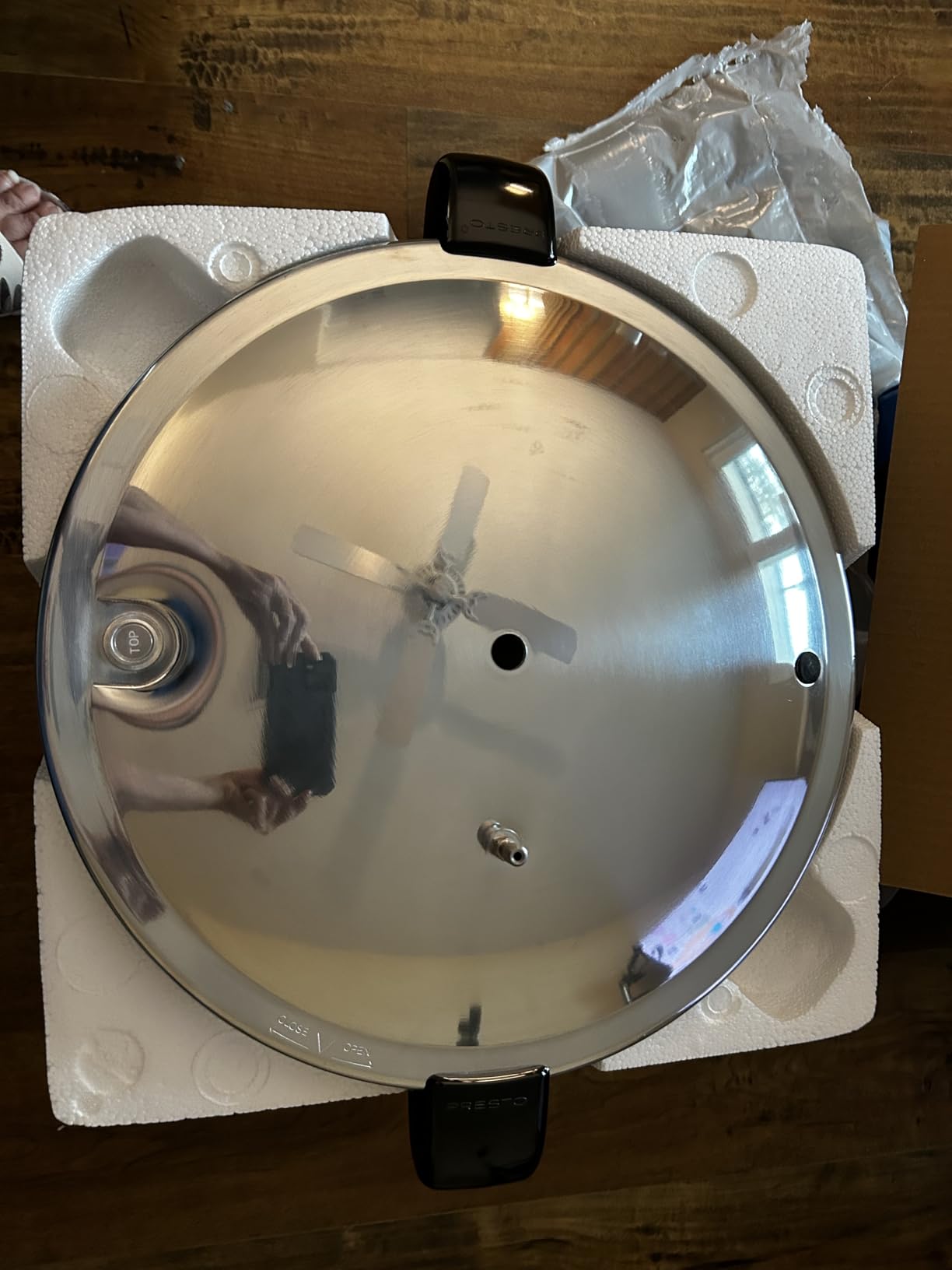 Presto 01784 23-Quart Induction Compatible Pressure Canner, Silver customer photo 2