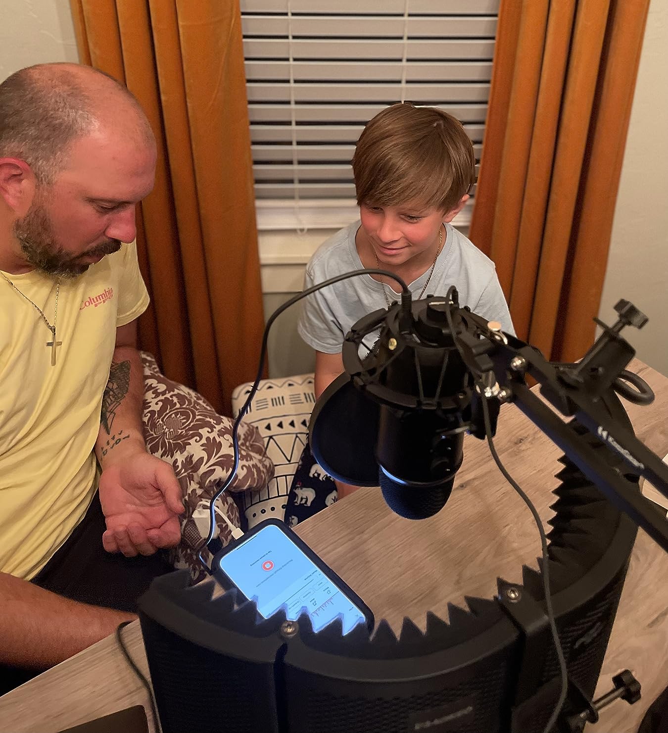 Aokeo Studio Recording Microphone Isolation Shield, Pop Filter.High density absorbent foam is used to filter vocal. Suitable for blue yeti and any condenser microphone recording equipment customer photo 2