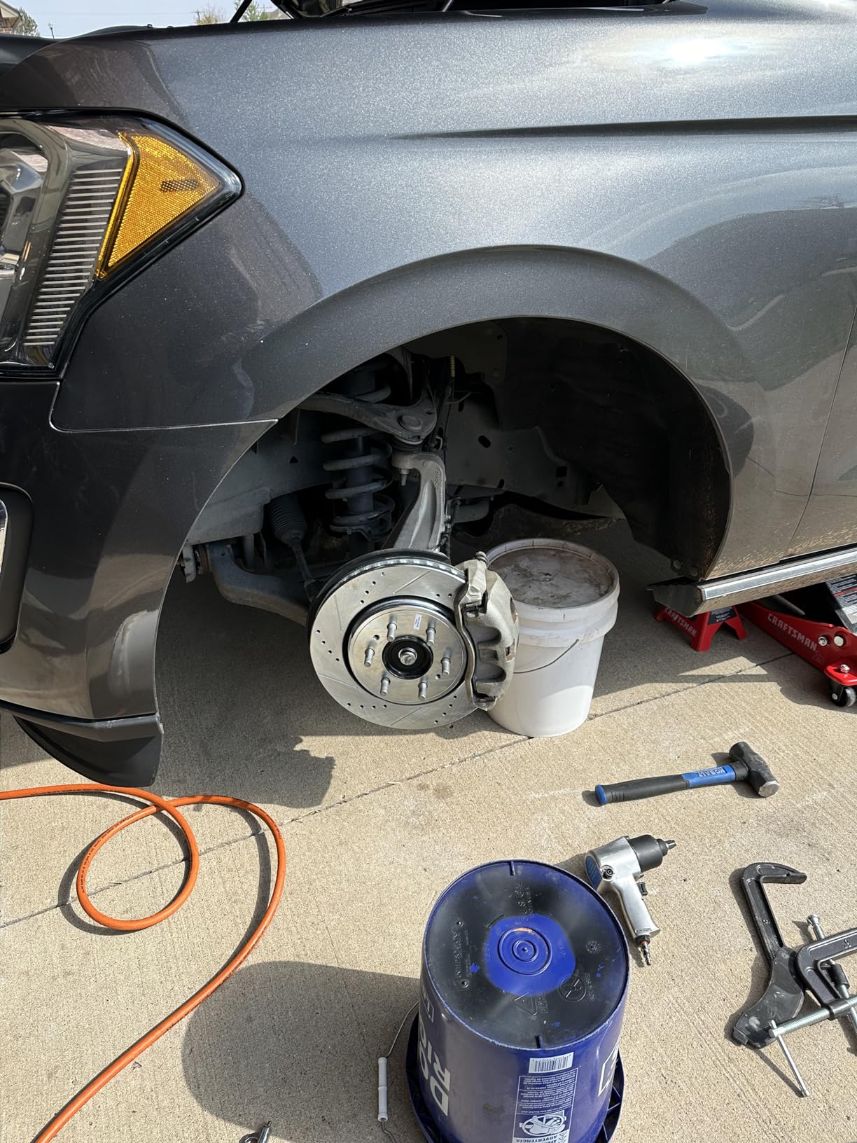 Front & Rear Brake Kit For Ford Expedition 2018-21 | F-150 2018-20 | Lincoln Navigator 2018-21 - Truck & Tow Carbon Fiber Ceramic Brake Pads + Drilled & Slotted Rotors Upgrade customer photo 2