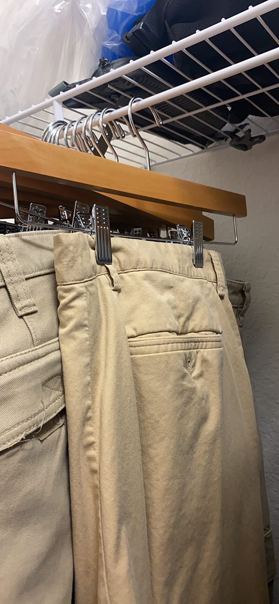 Amber Home 24 Pack Natural Wooden Pants Hangers with Clips, Wood Skirt Hanger Trouser Hangers for Jeans, Slacks, Shorts with 2-Adjustable Clips customer photo 1